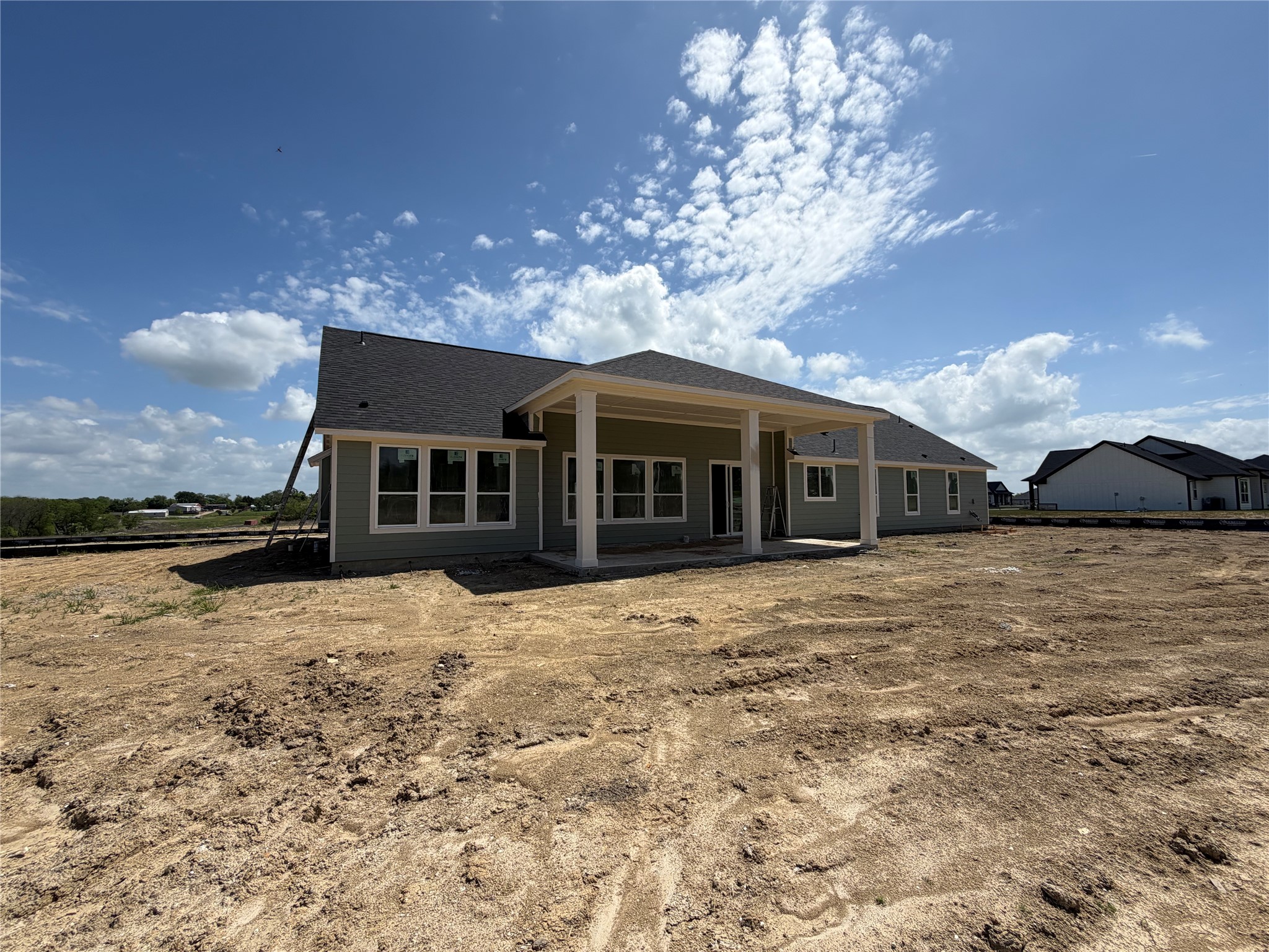 2472 Eastridge Boulevard