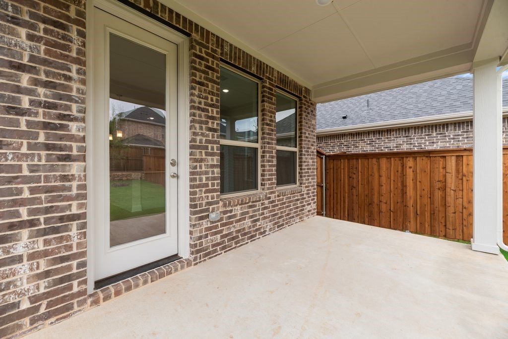 160 Ashbrook Street
