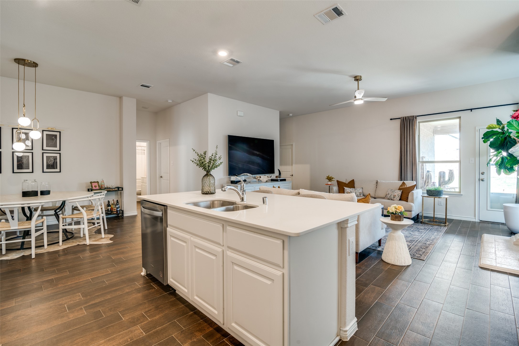 1072 Sublime Drive