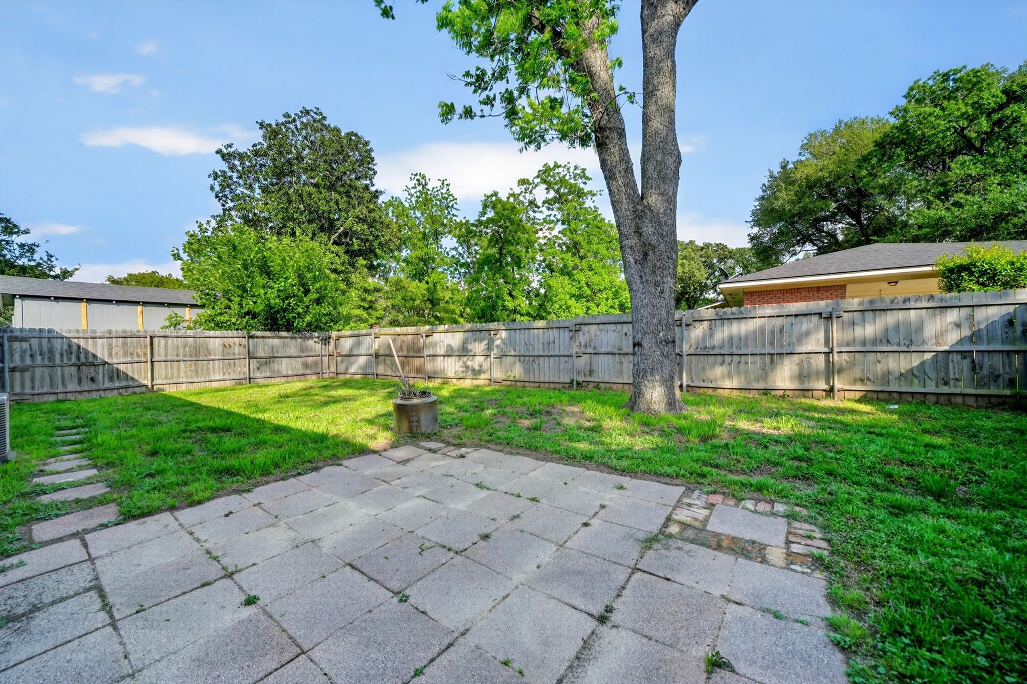 505 Laurel Road