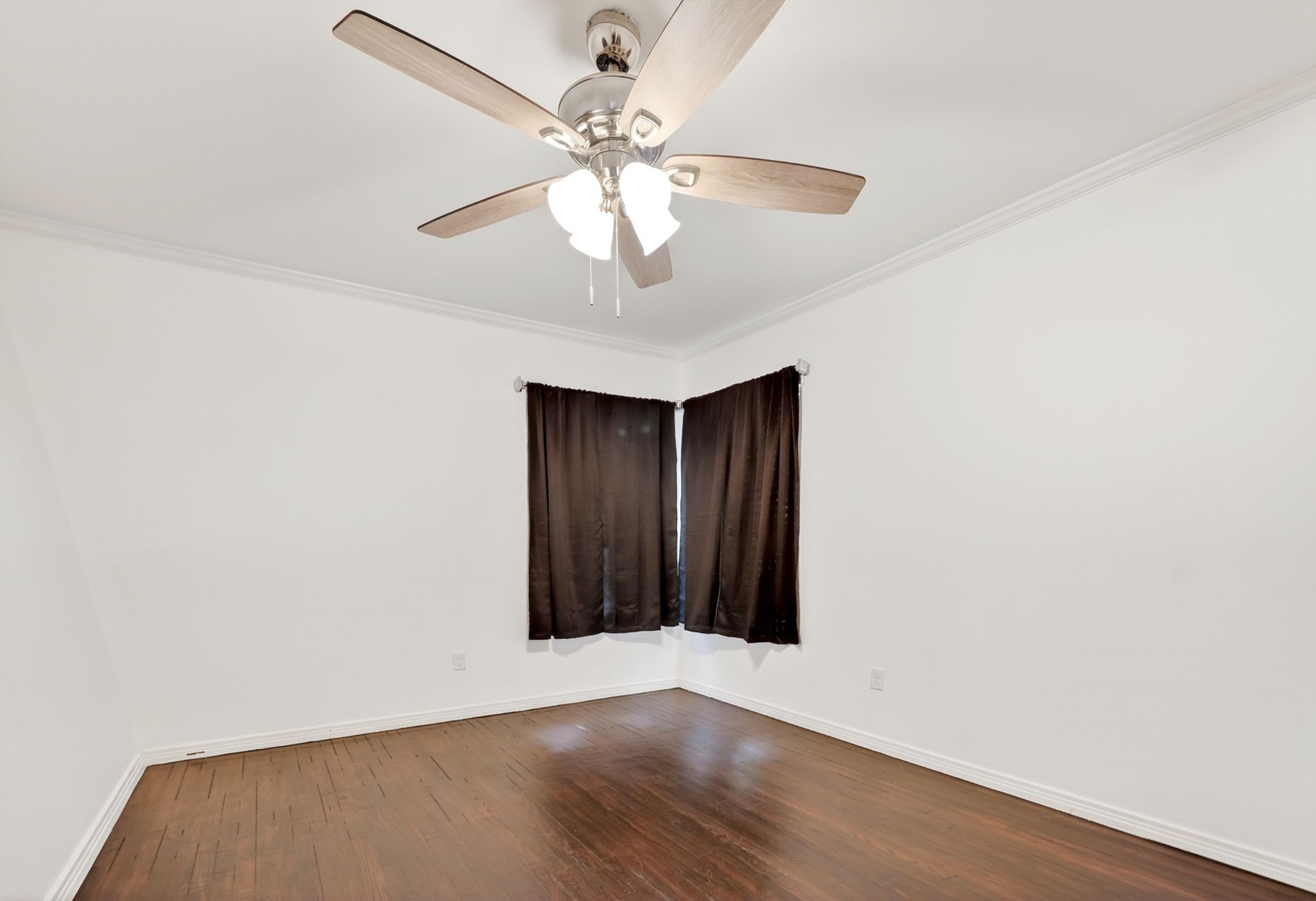 505 Laurel Road