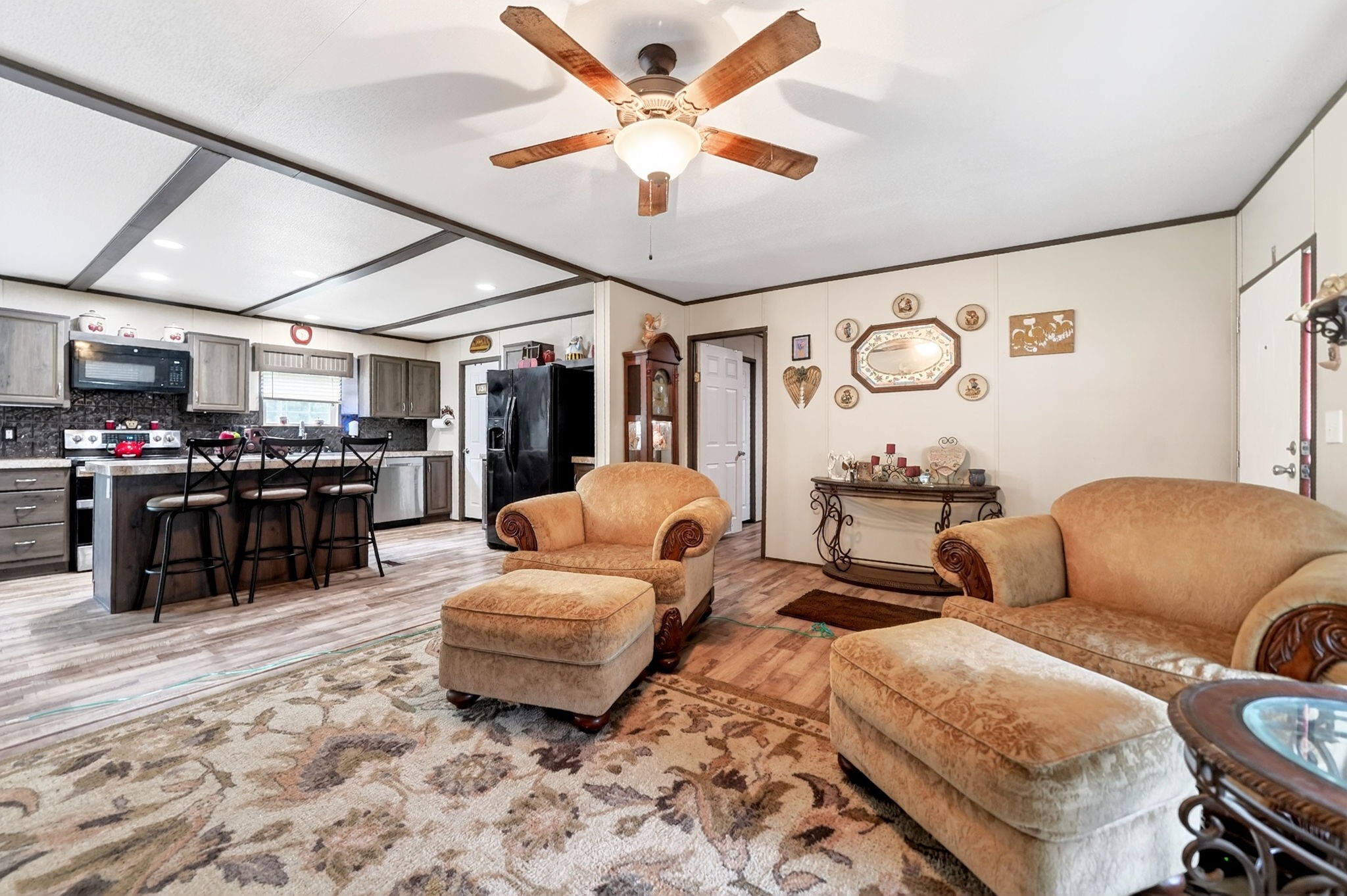 159 Tres Lagos Boulevard