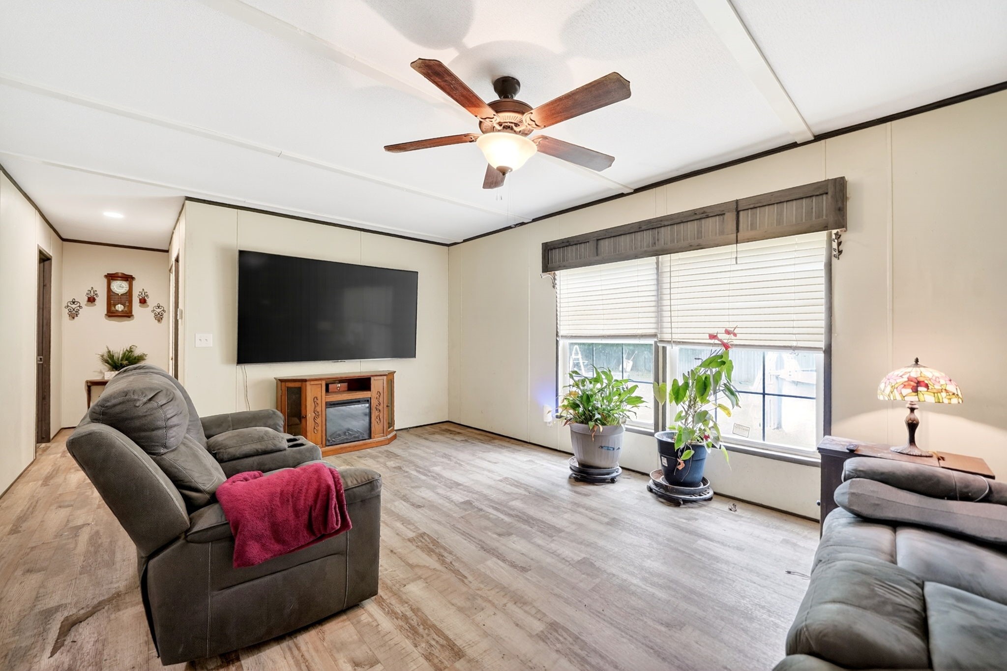 159 Tres Lagos Boulevard