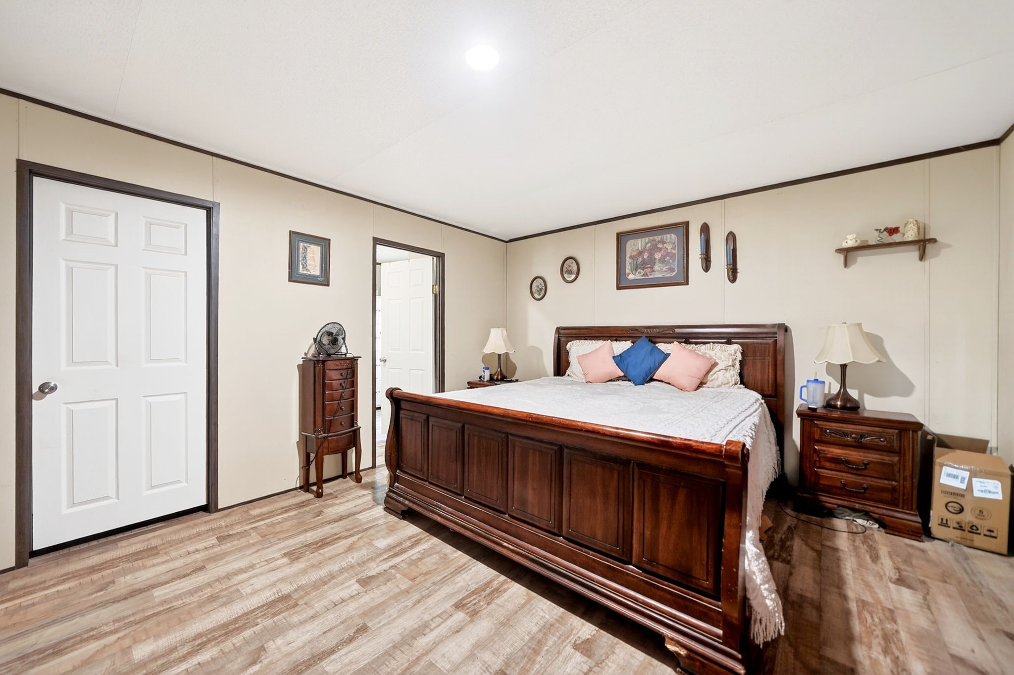 159 Tres Lagos Boulevard