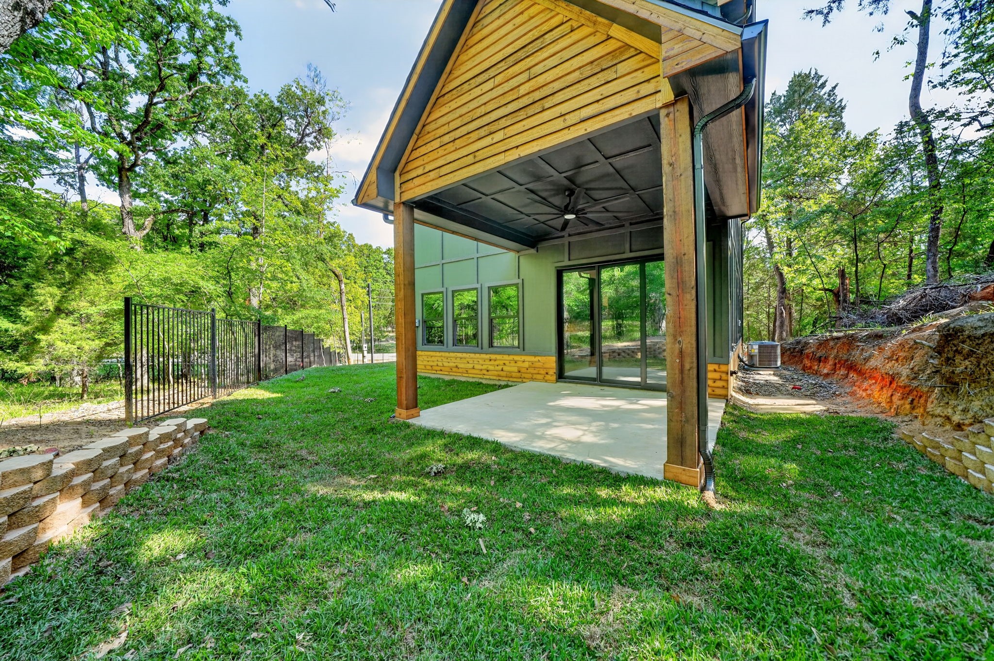 116 Carolyn Road