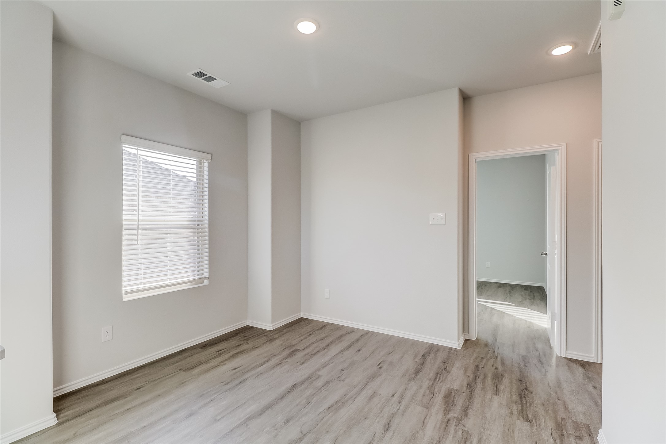 1402 Jonah Lane