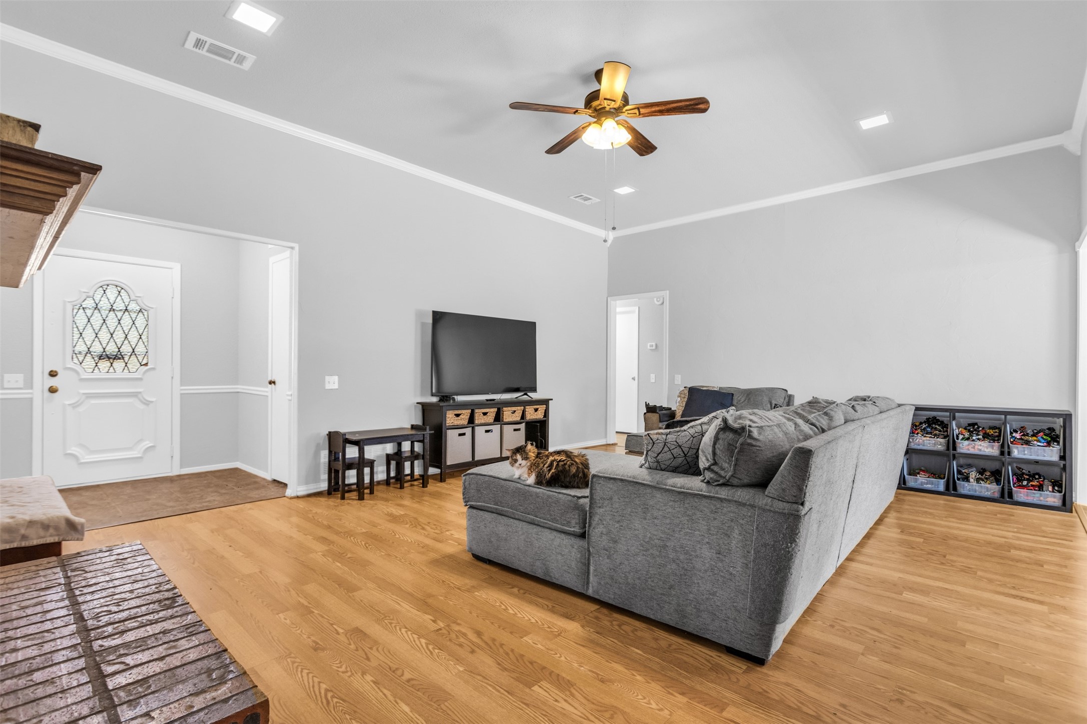 3918 Tracey Trail