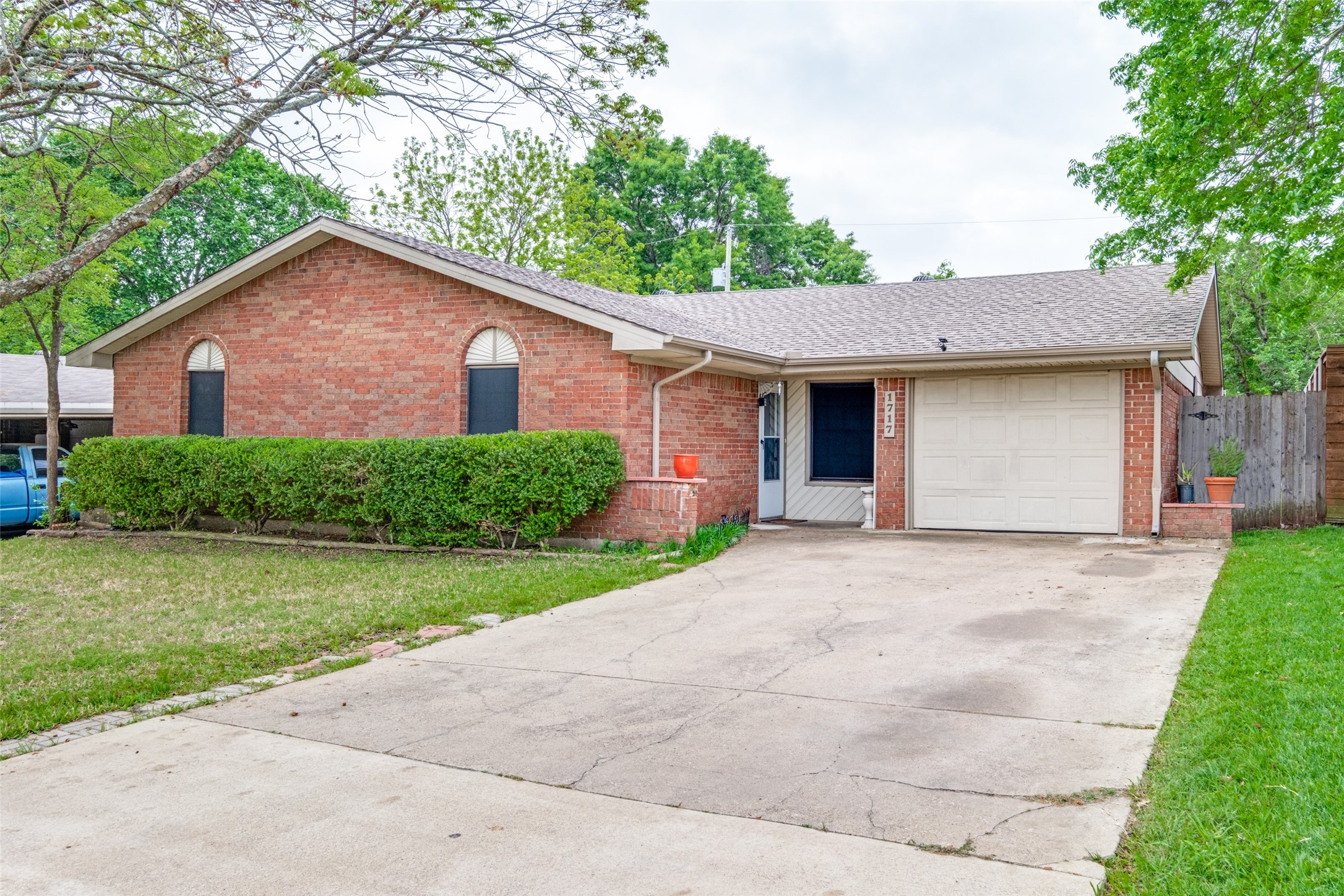 1717 Parkhaven Drive