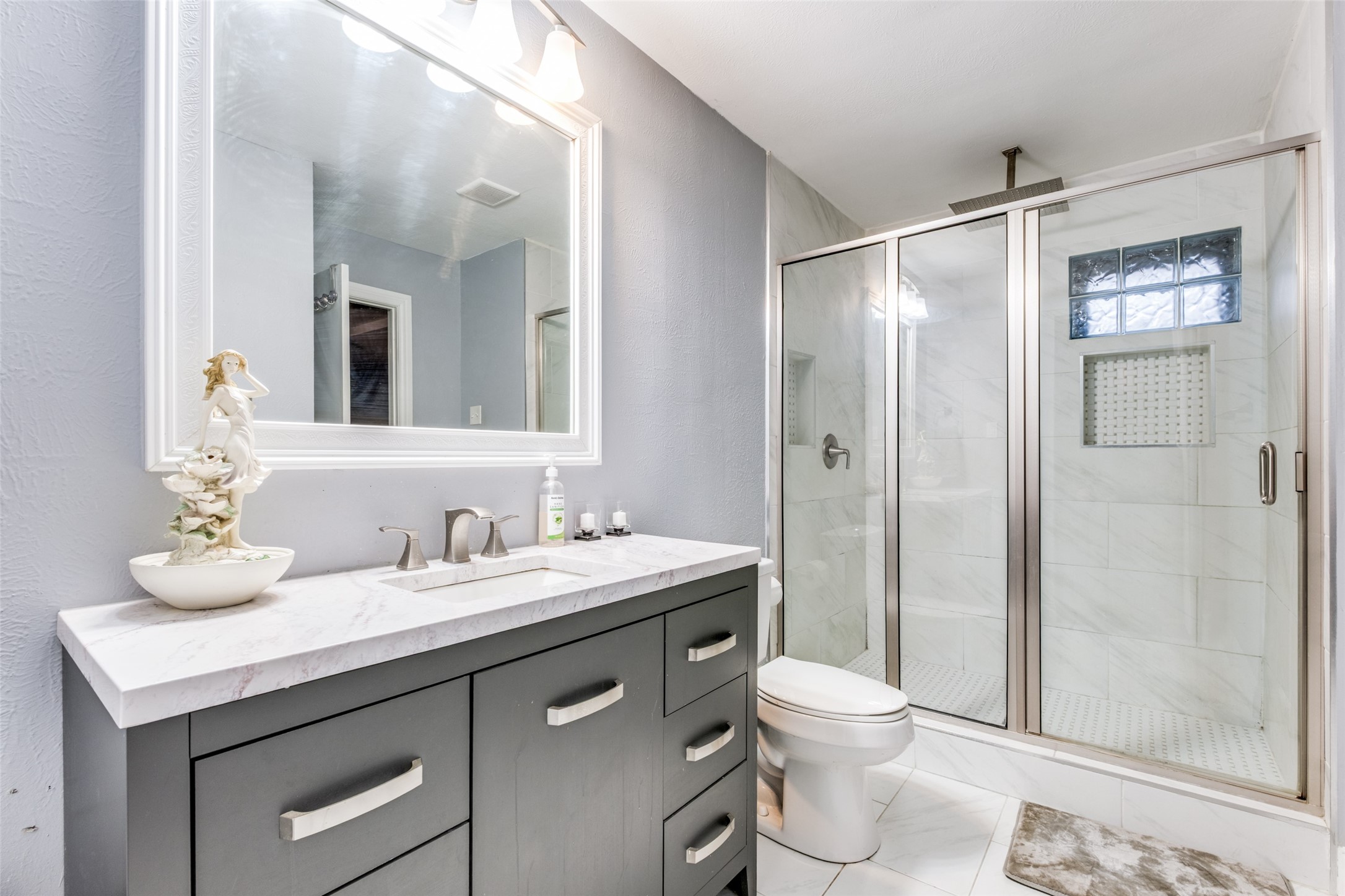 1717 Parkhaven Drive