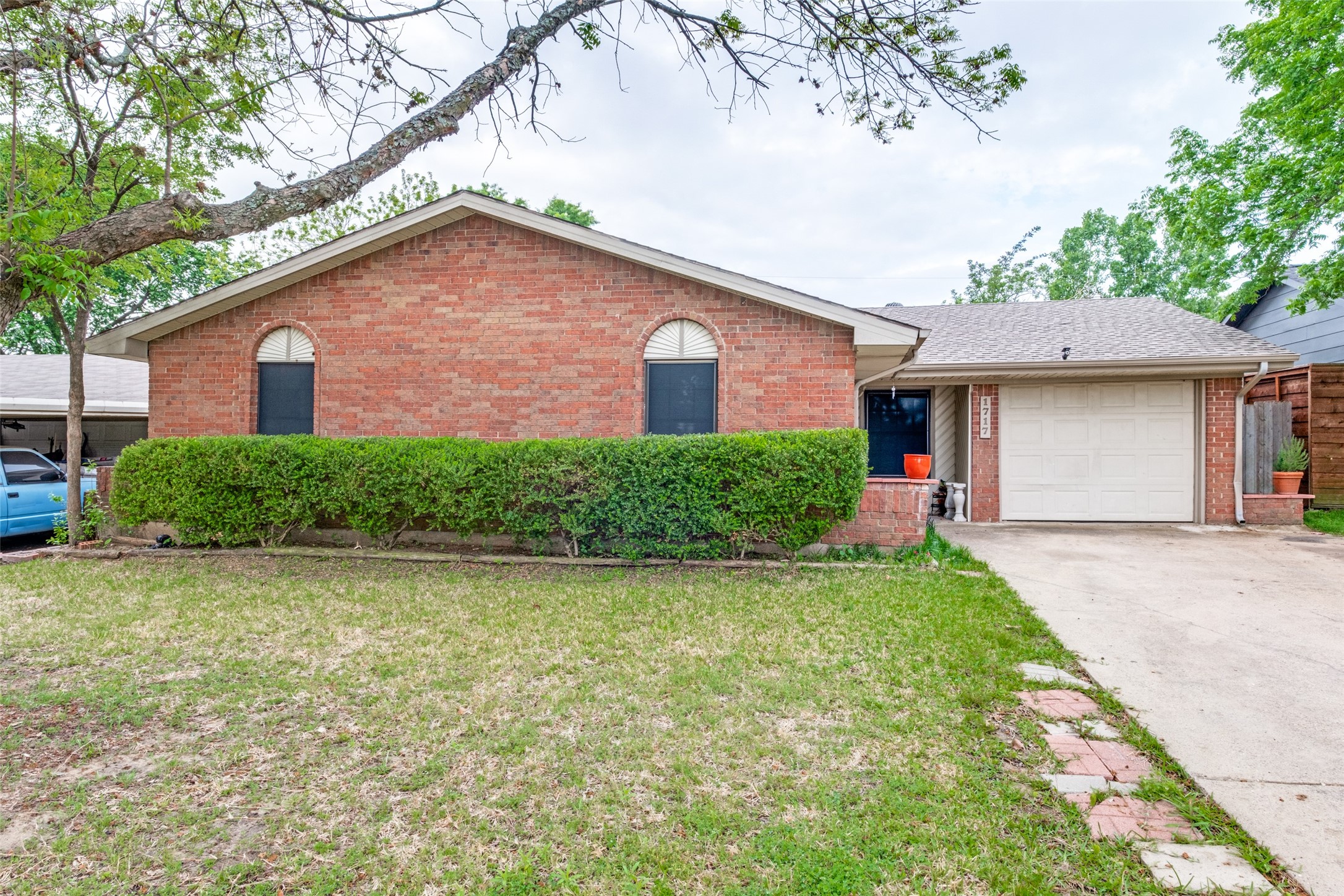 1717 Parkhaven Drive
