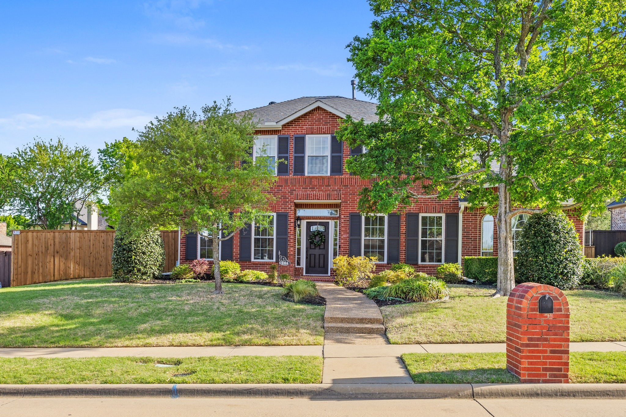 144 Oxford Drive