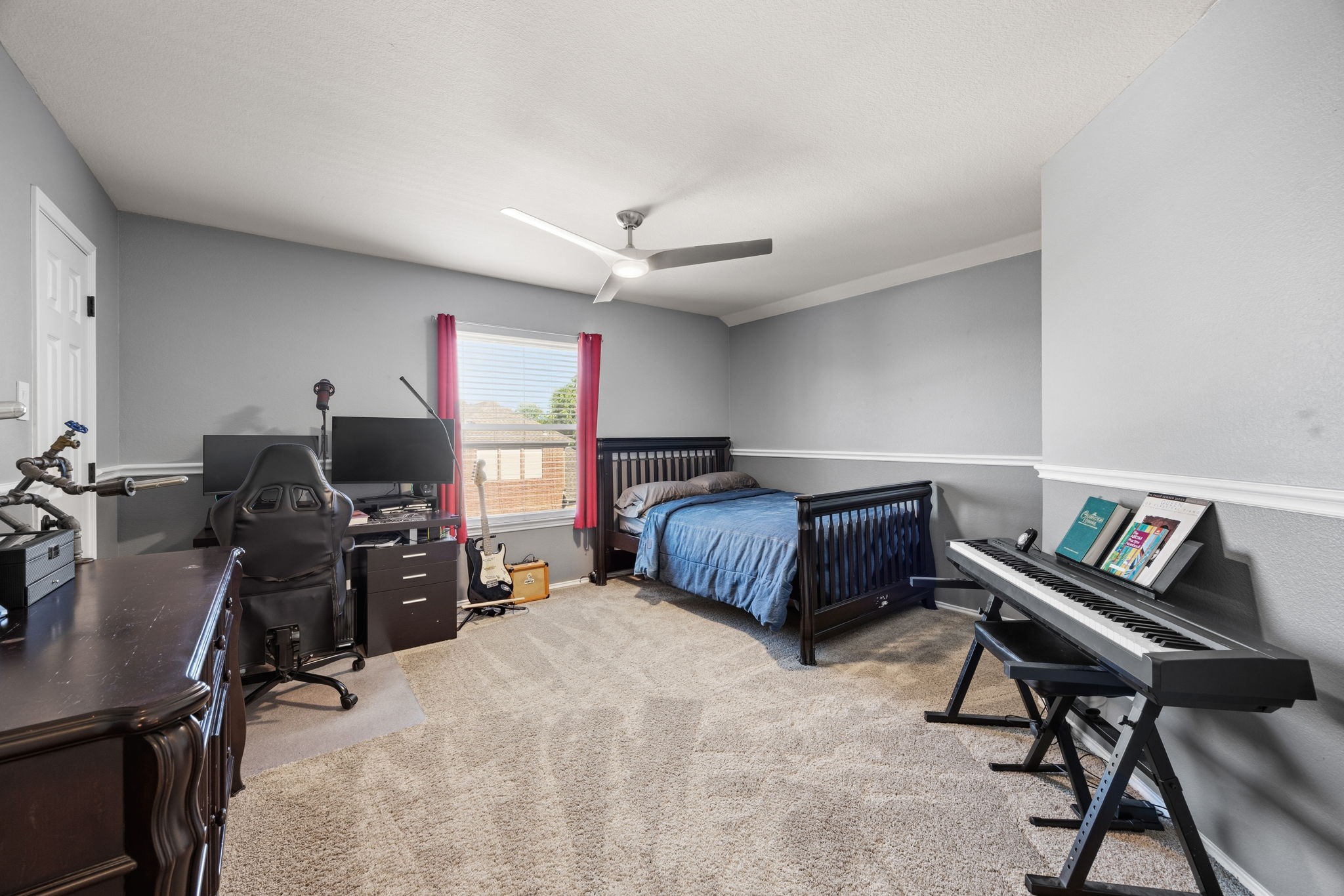 144 Oxford Drive