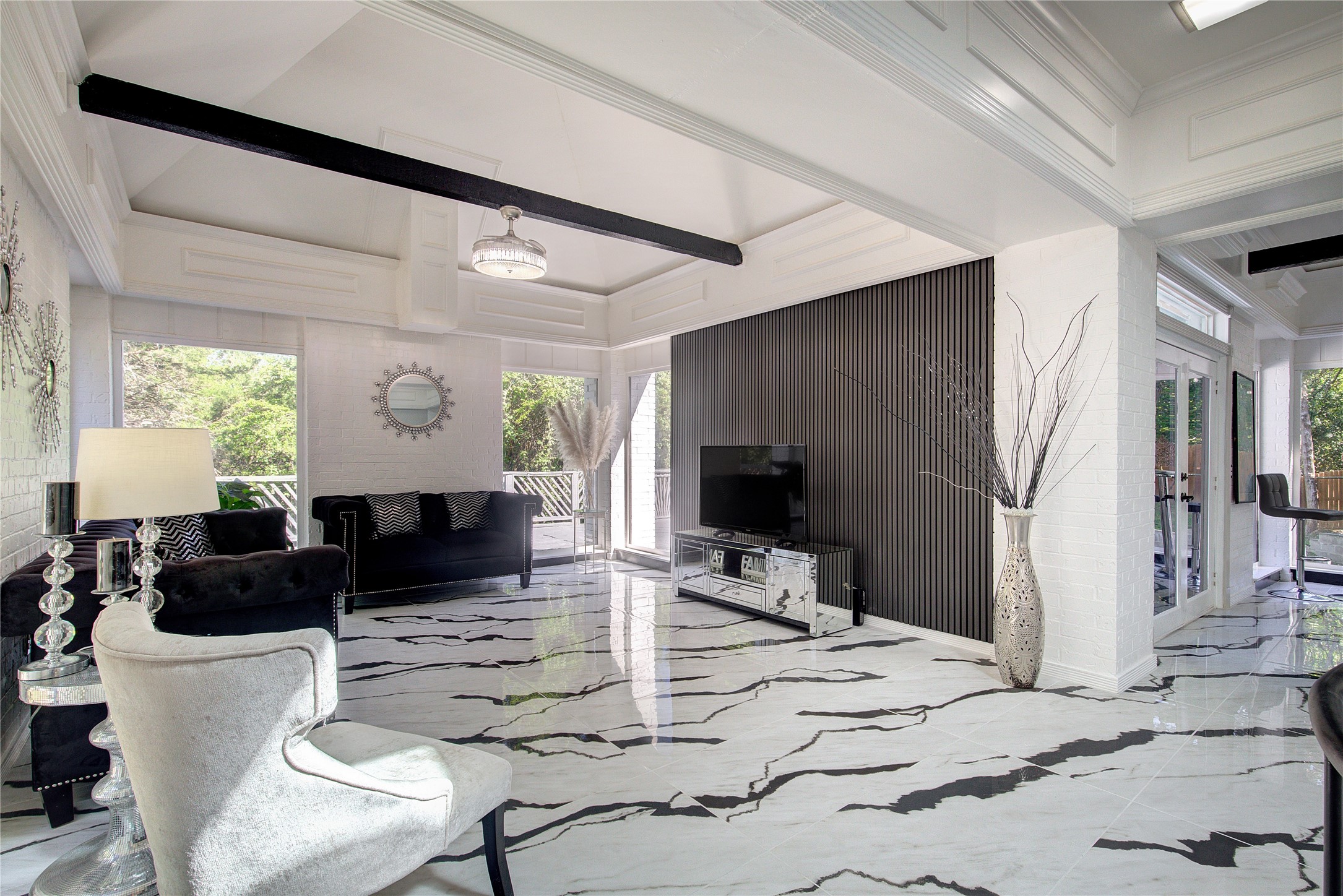 504 Summit Circle