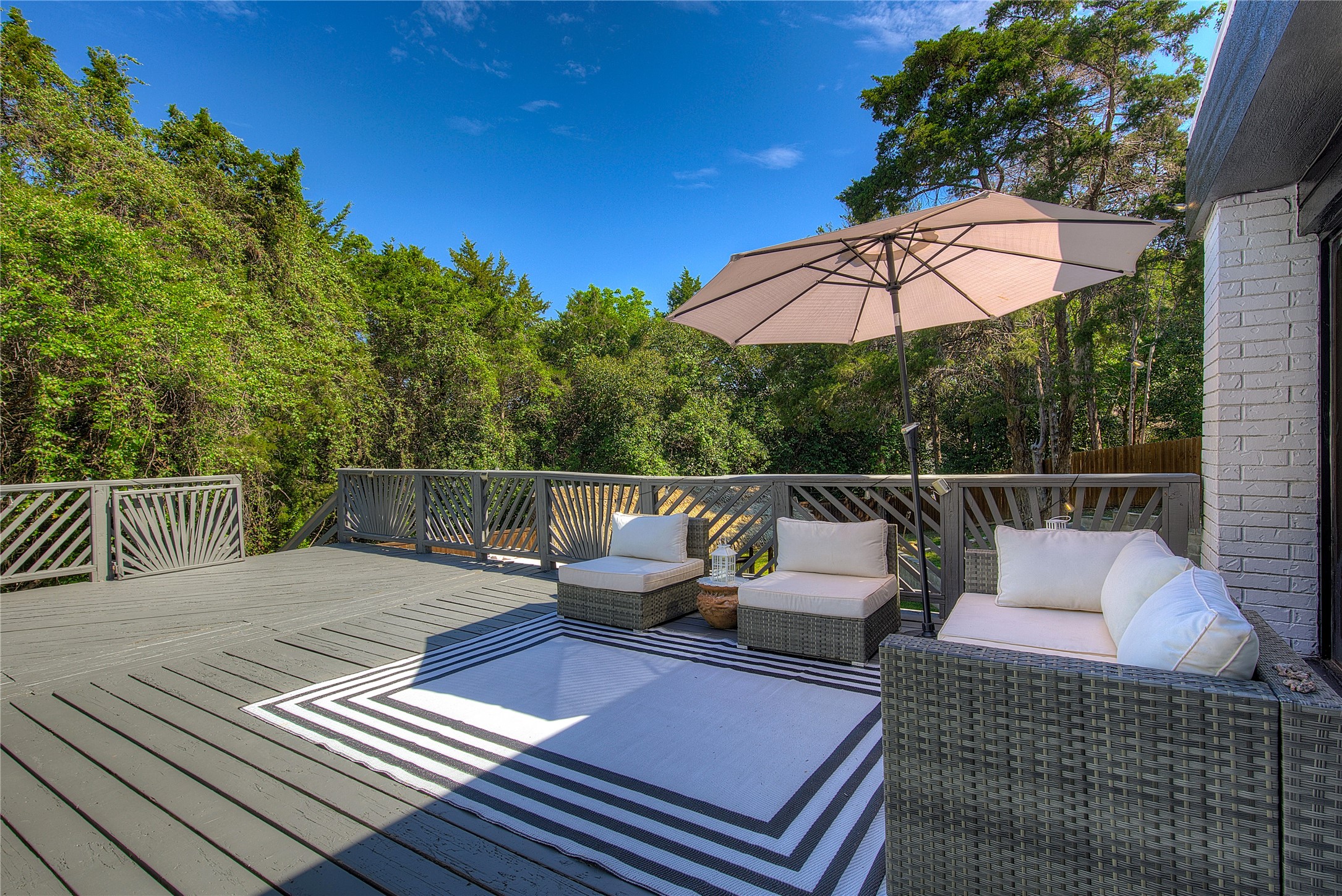 504 Summit Circle