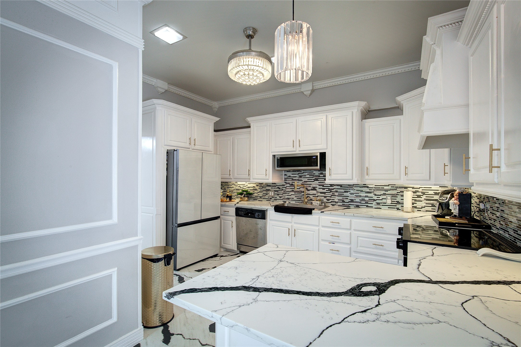 504 Summit Circle