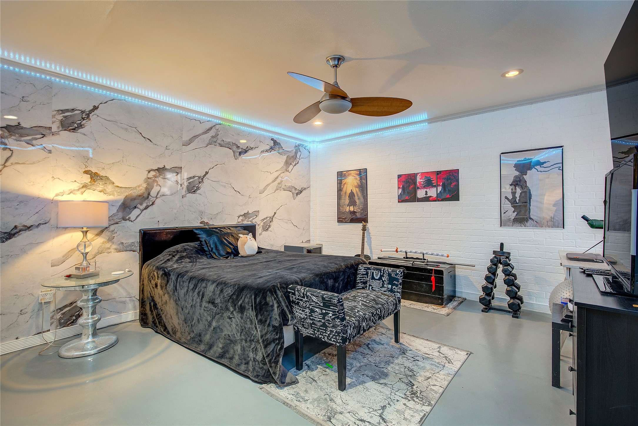 504 Summit Circle
