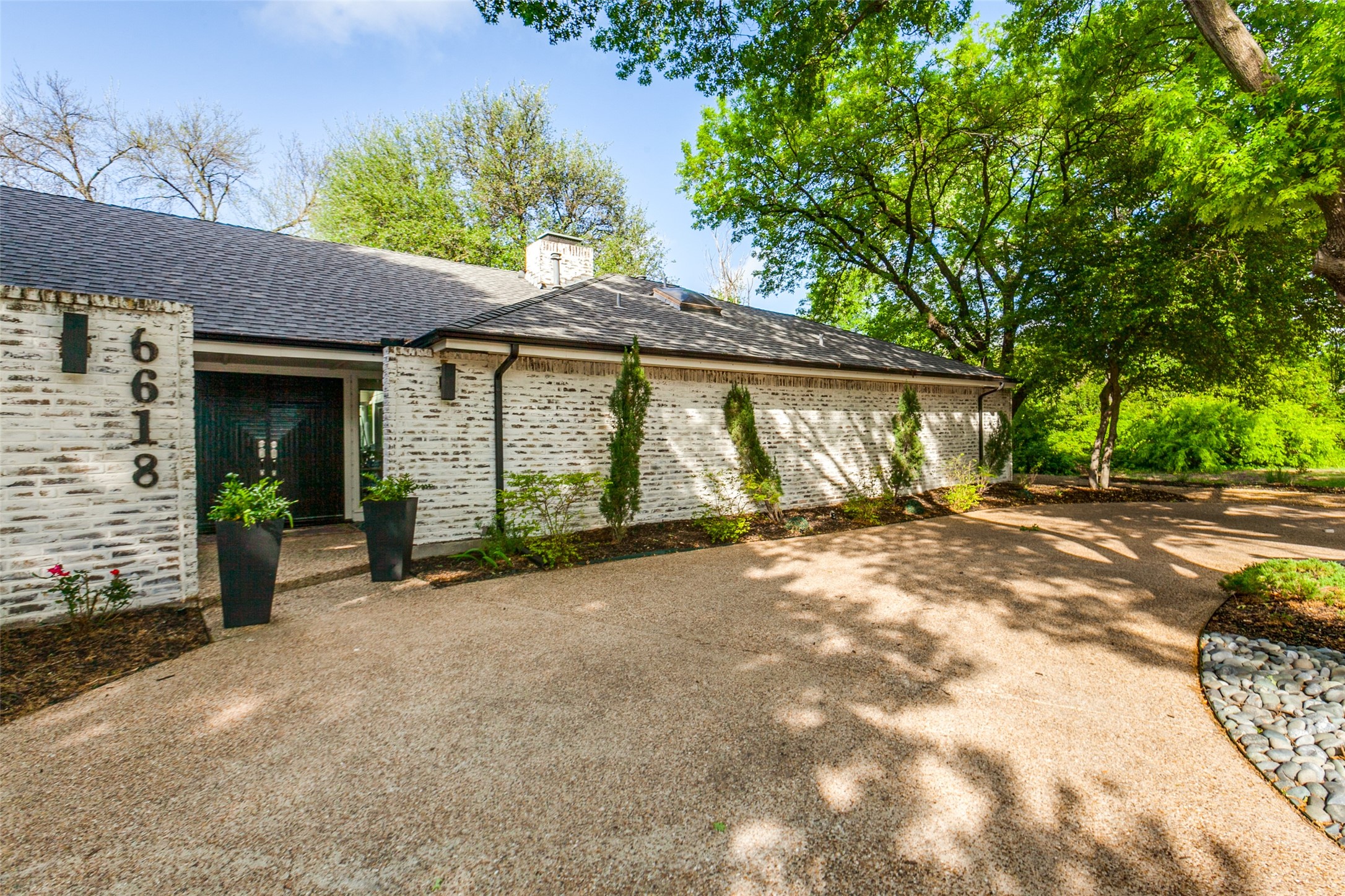 6618 Coolglen Drive