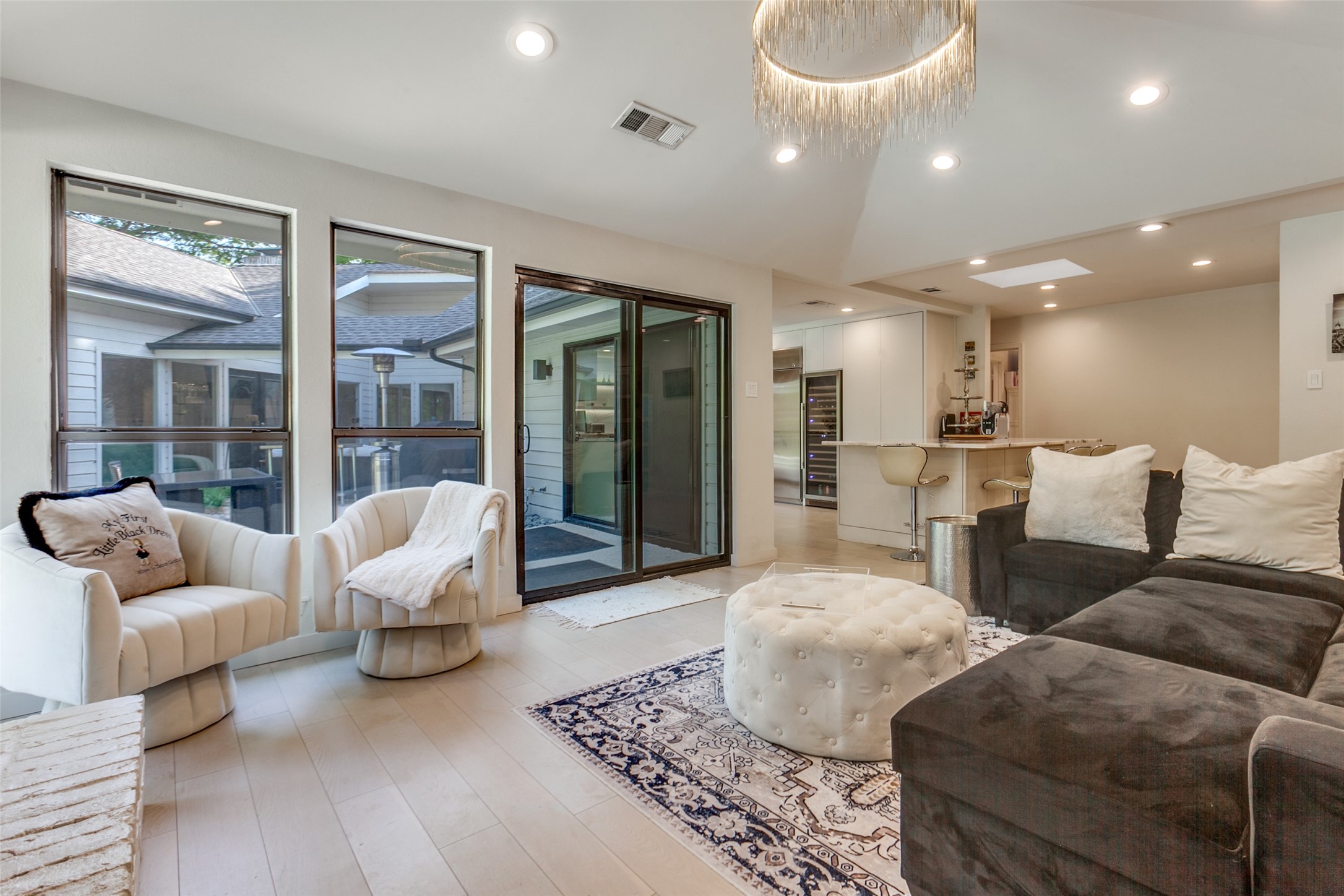 6618 Coolglen Drive