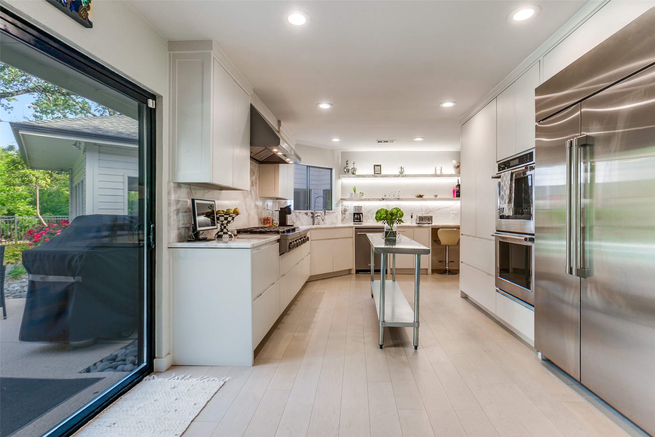 6618 Coolglen Drive