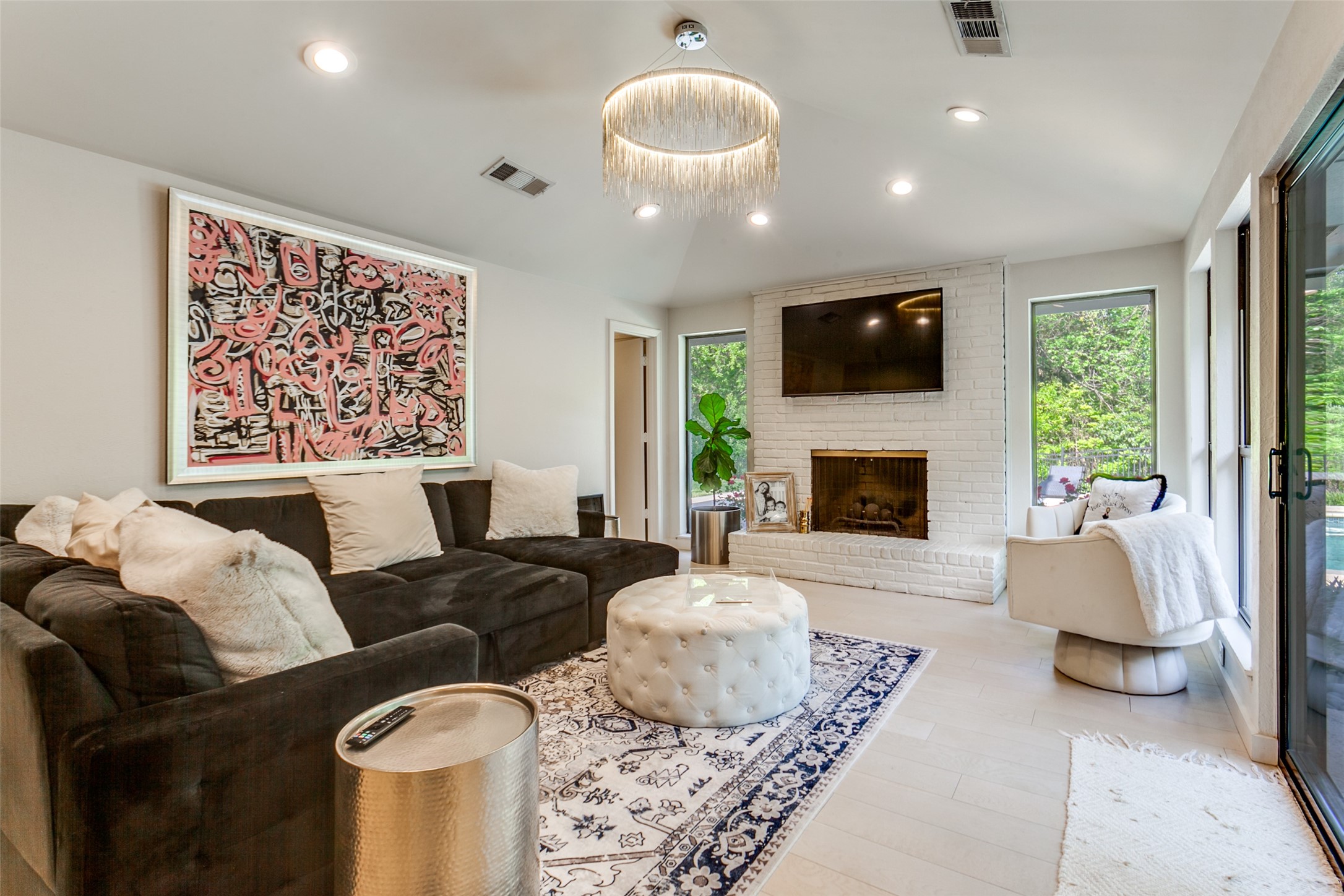 6618 Coolglen Drive