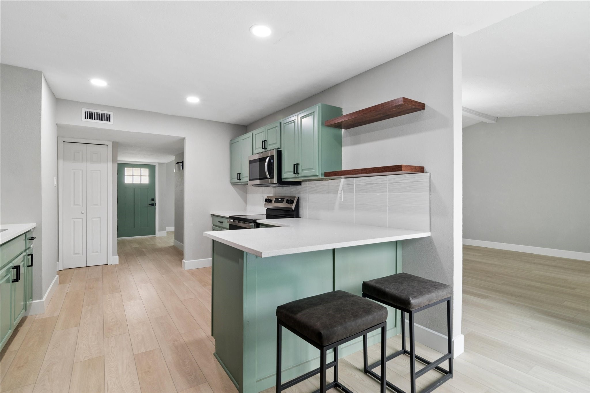 7426 Cloverglen Drive