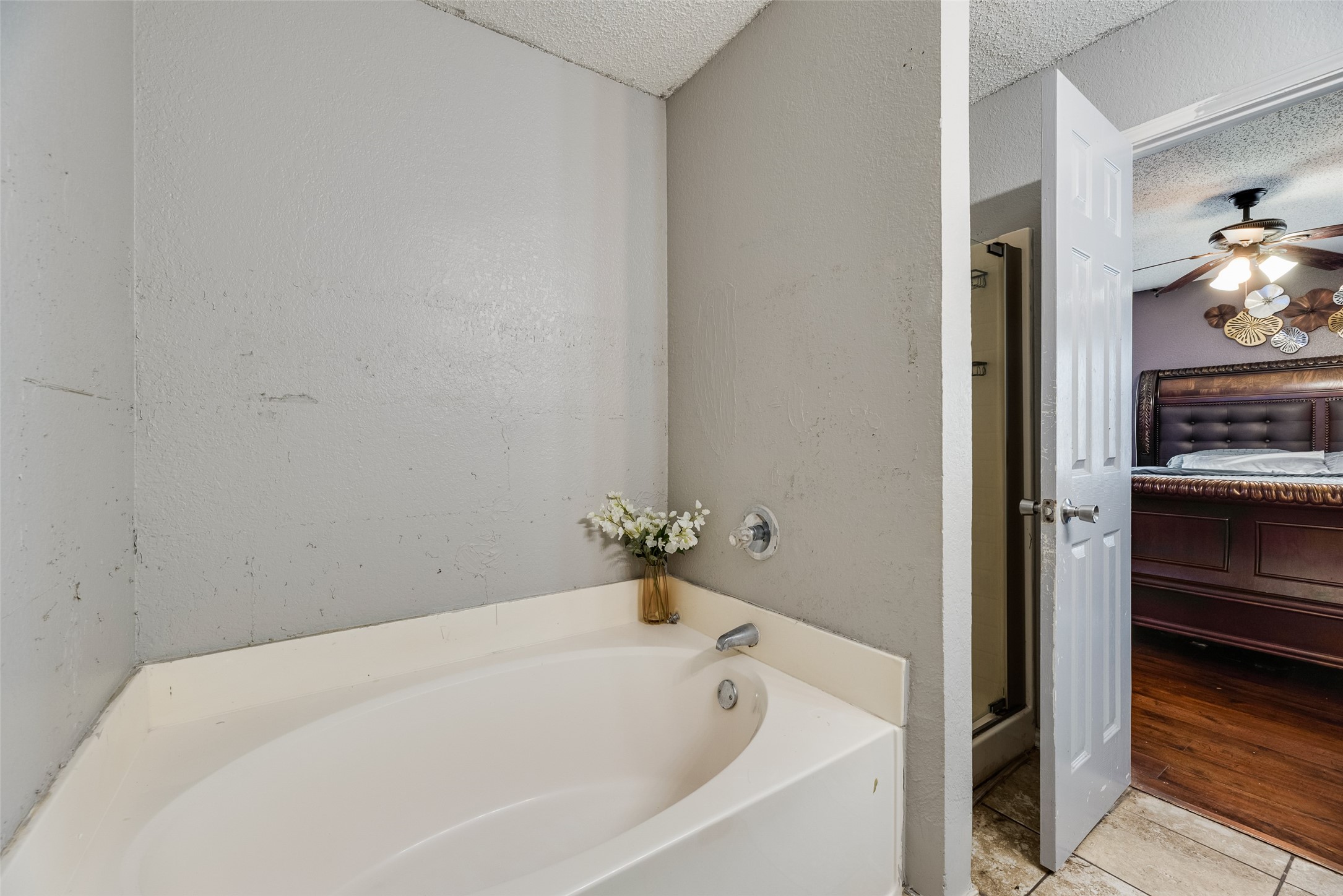 1205 Candlenut Court