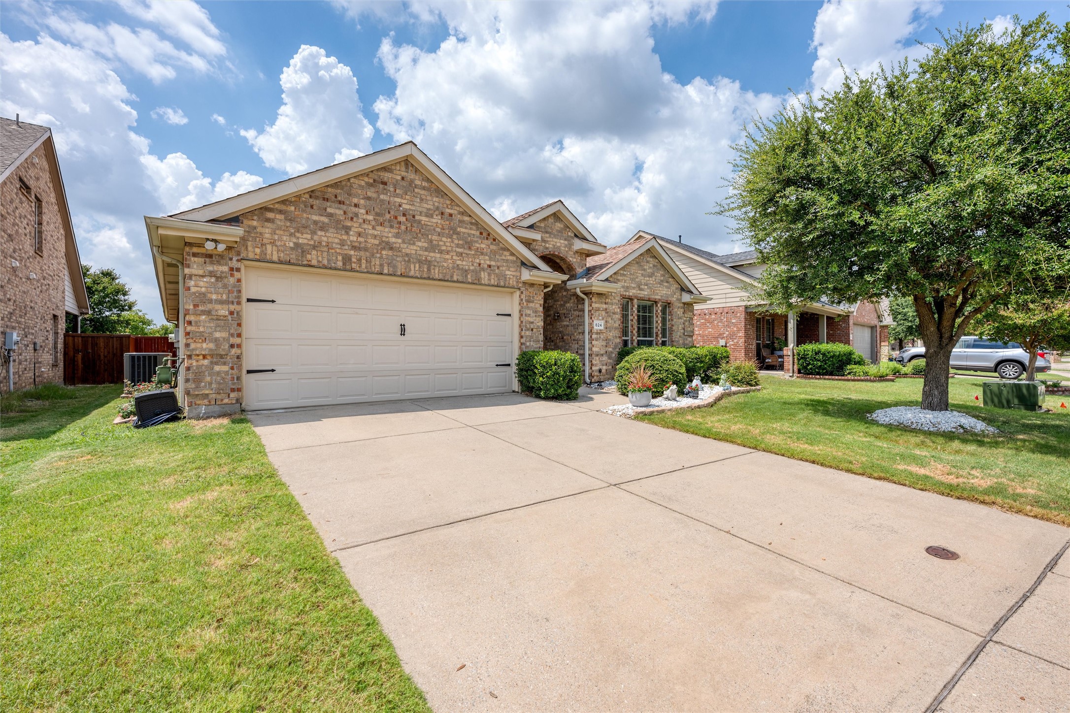 824 Golden Bear Lane