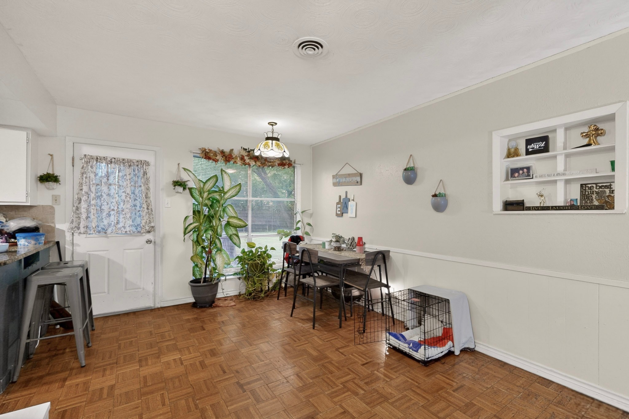 12226 Brisbane Avenue