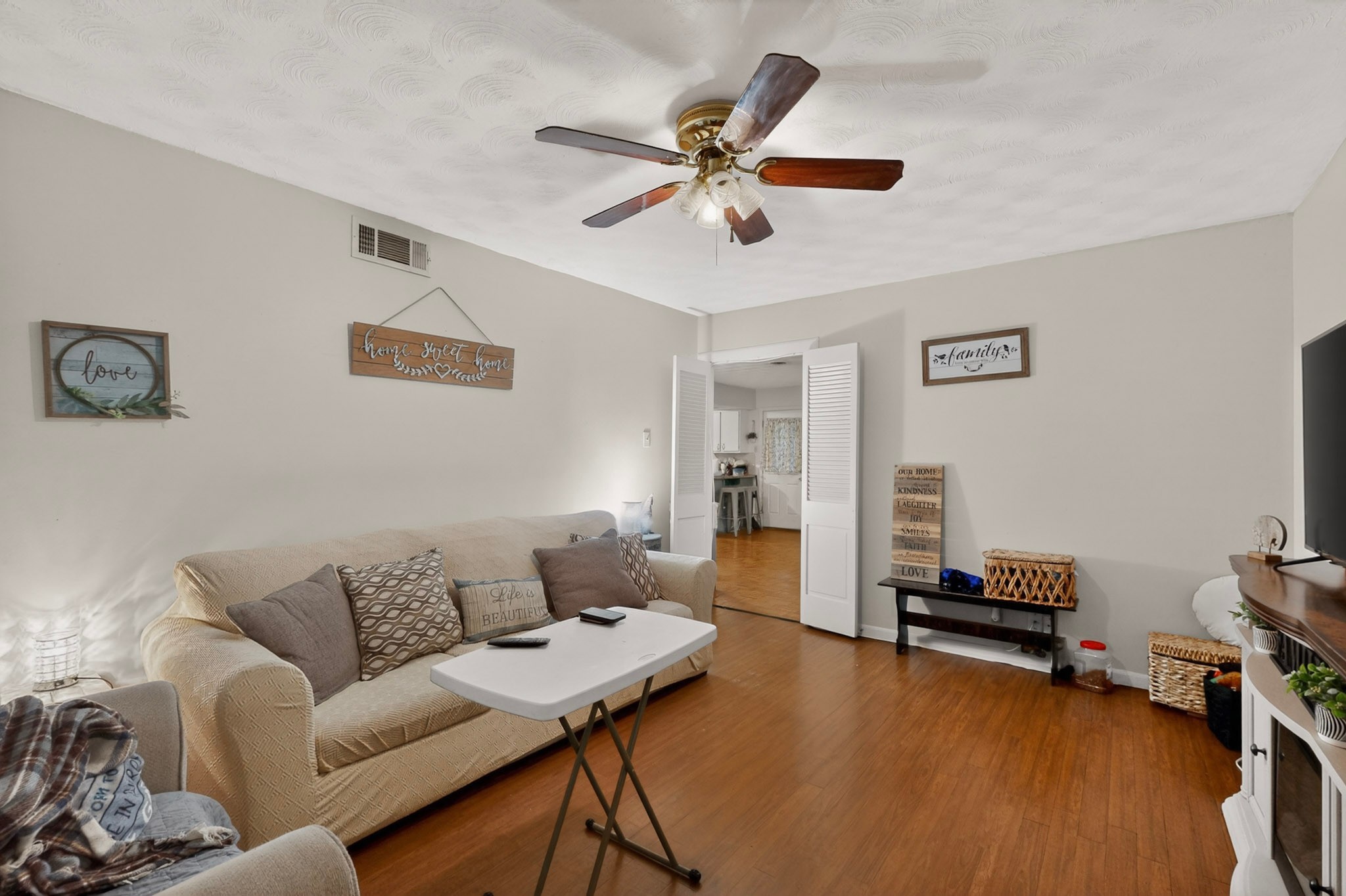 12226 Brisbane Avenue