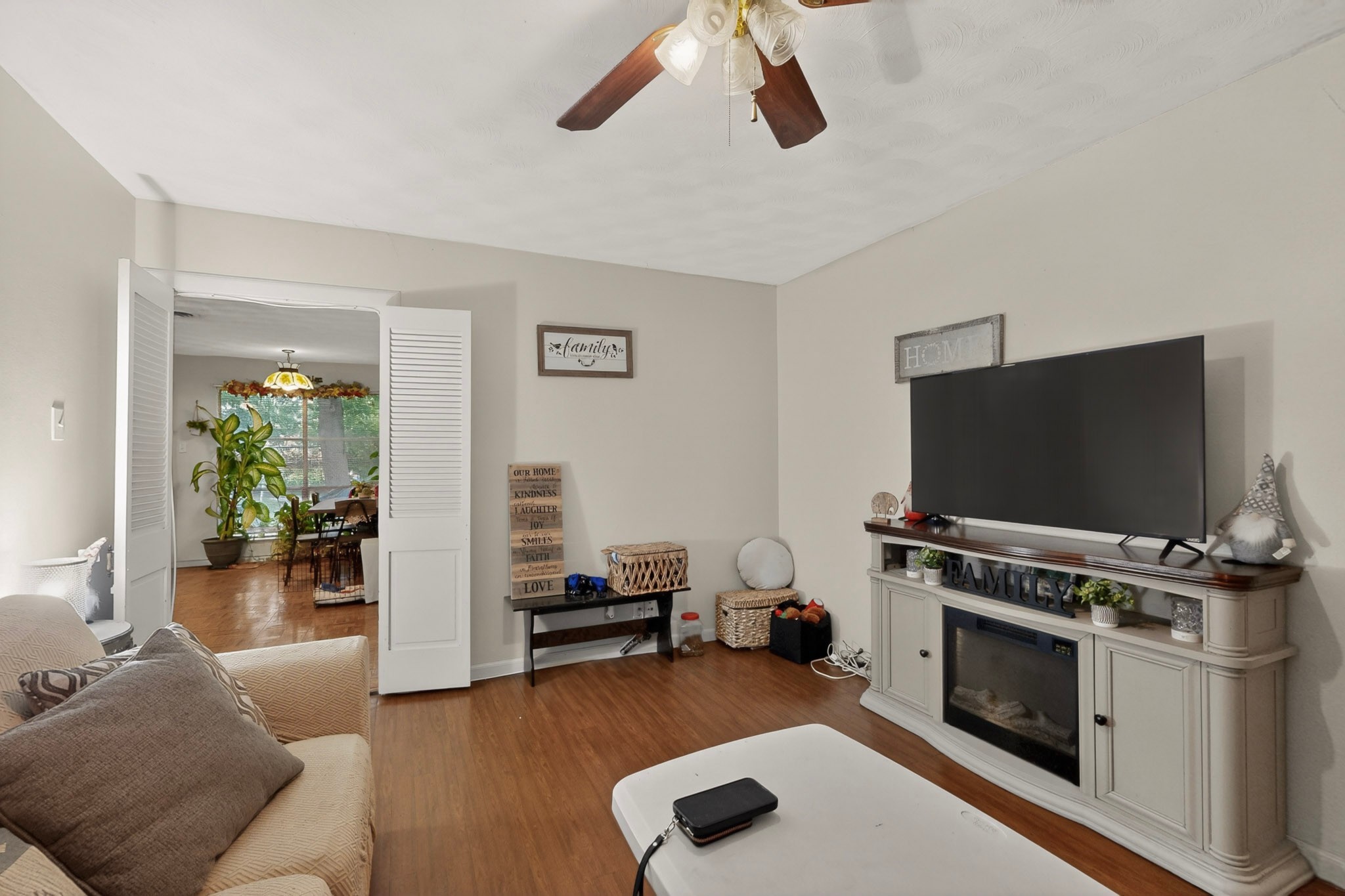 12226 Brisbane Avenue