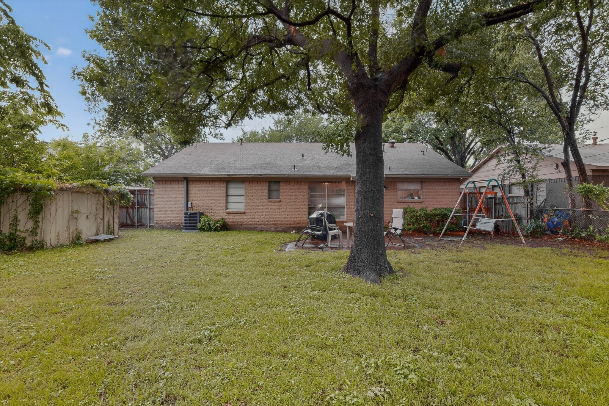 12226 Brisbane Avenue