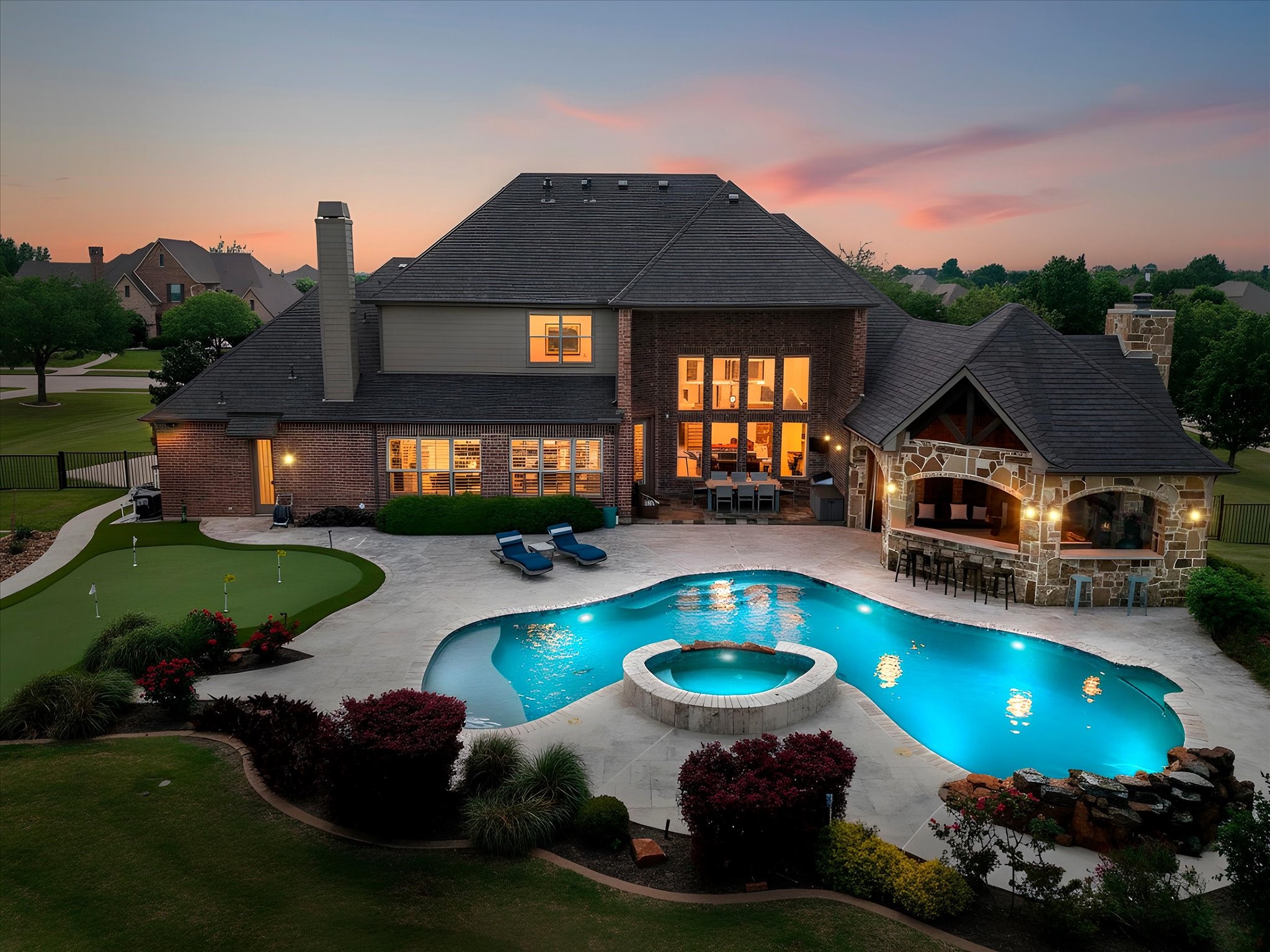 1 Kensington Drive