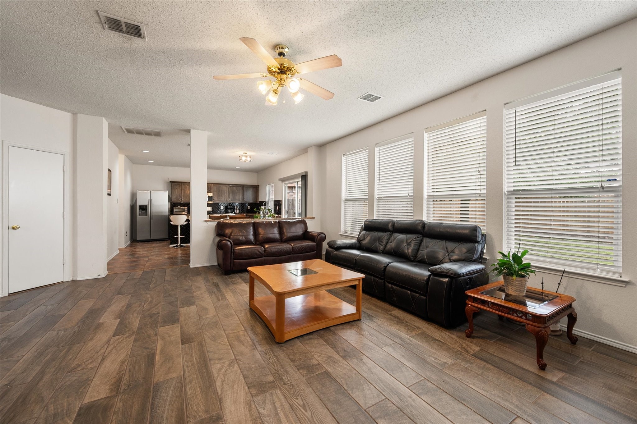 4804 Palm Ridge Drive