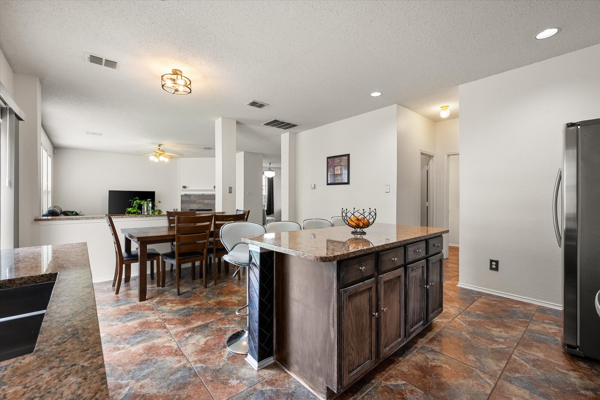 4804 Palm Ridge Drive