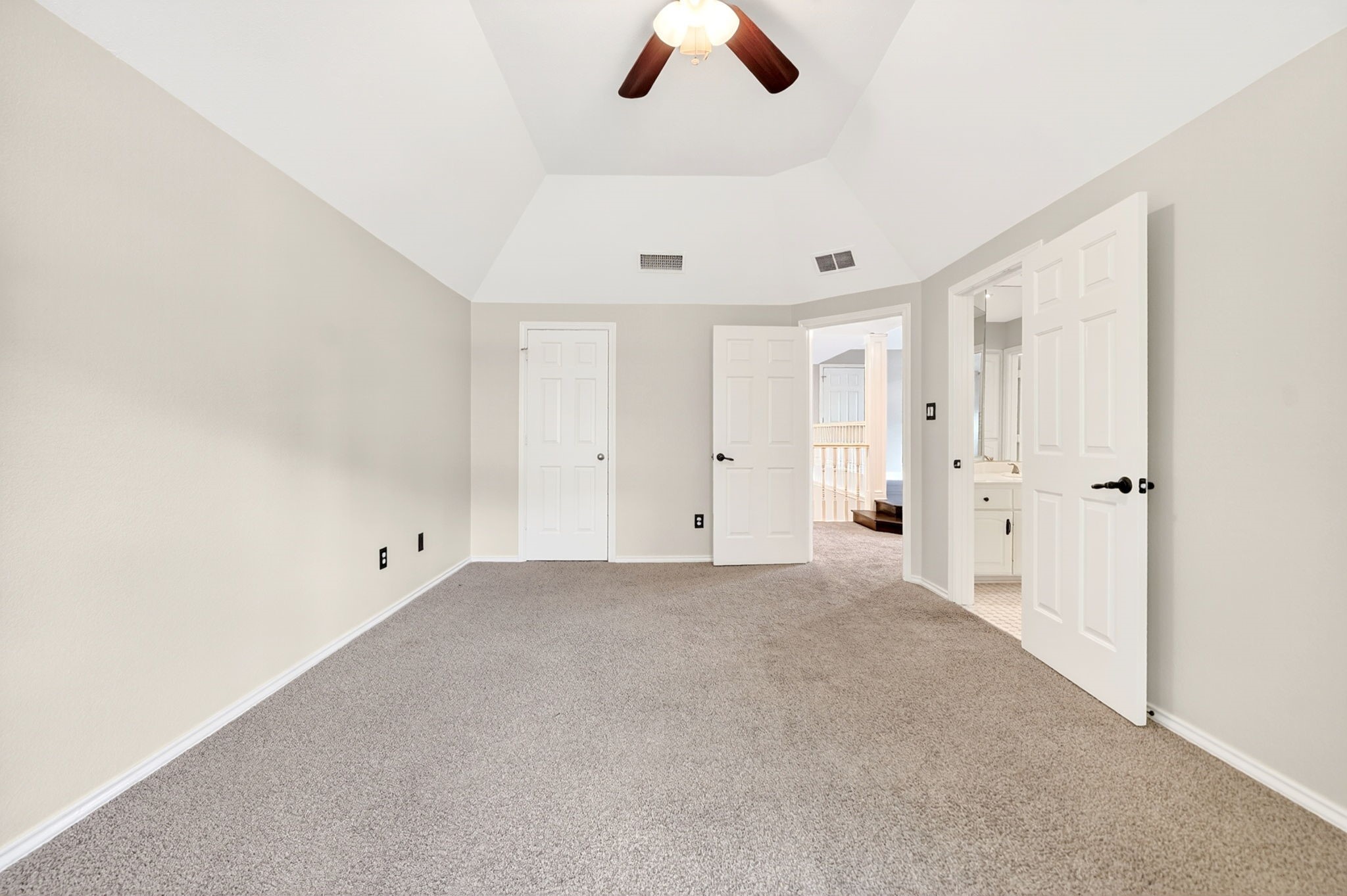 137 Shepherds Glen Road