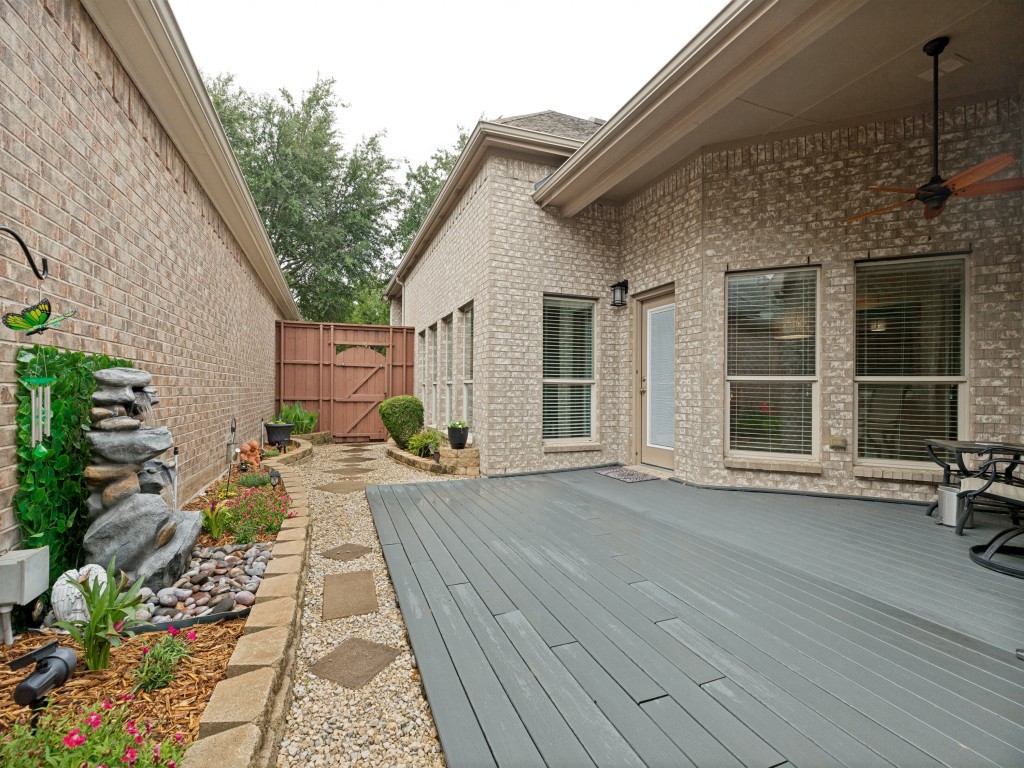 10032 Bell Rock Road