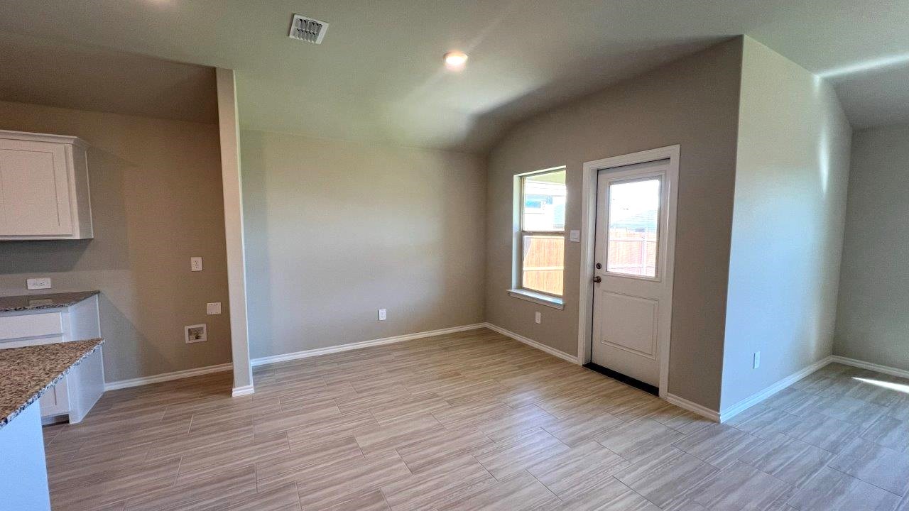 8436 HOLLYMEAD Lane
