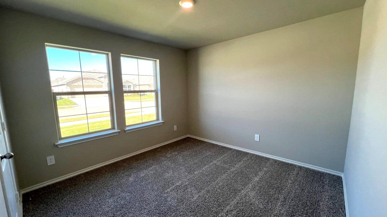 8436 HOLLYMEAD Lane