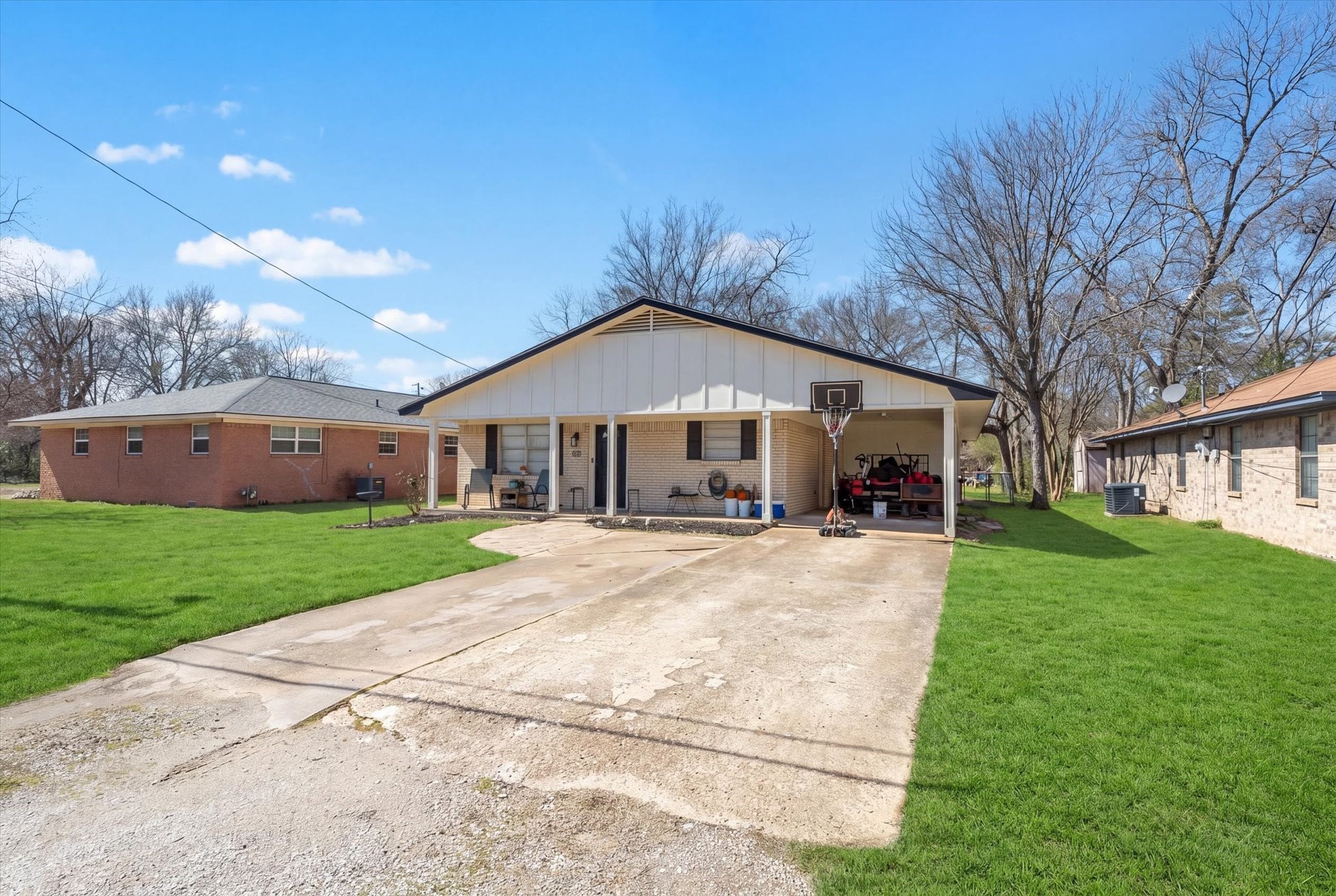 605 N Florence Street