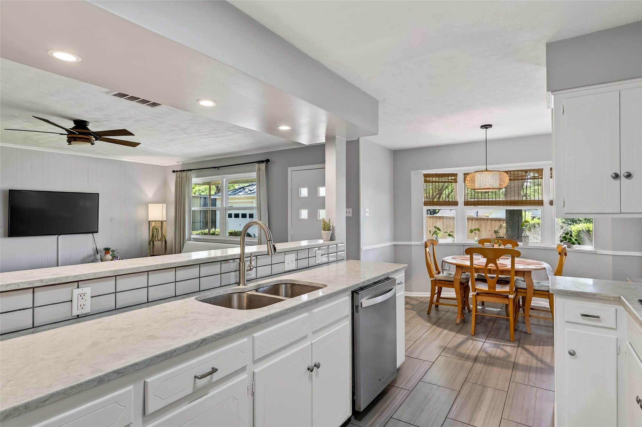 10838 Caprock Circle