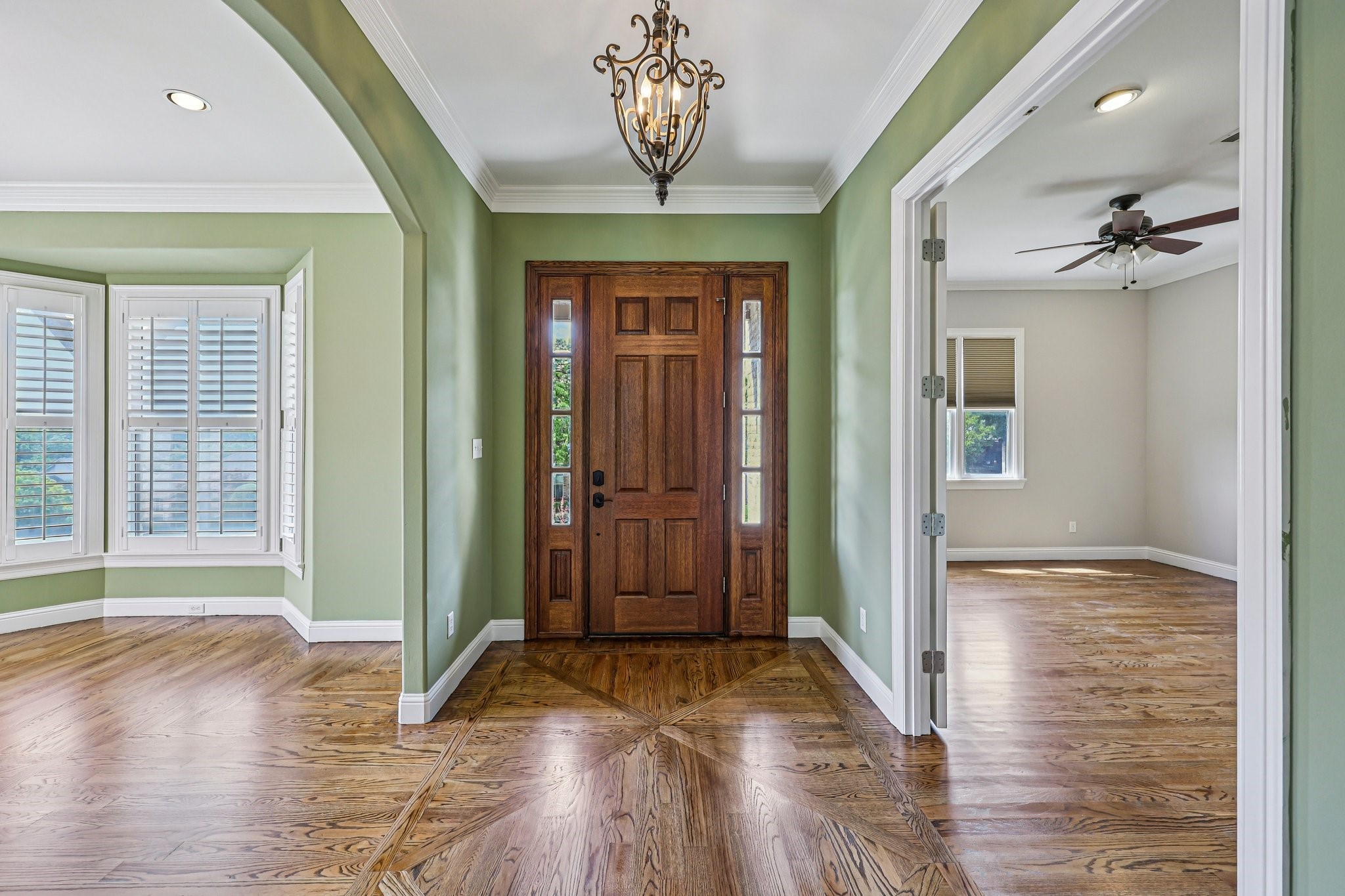 711 Ridgeview Drive