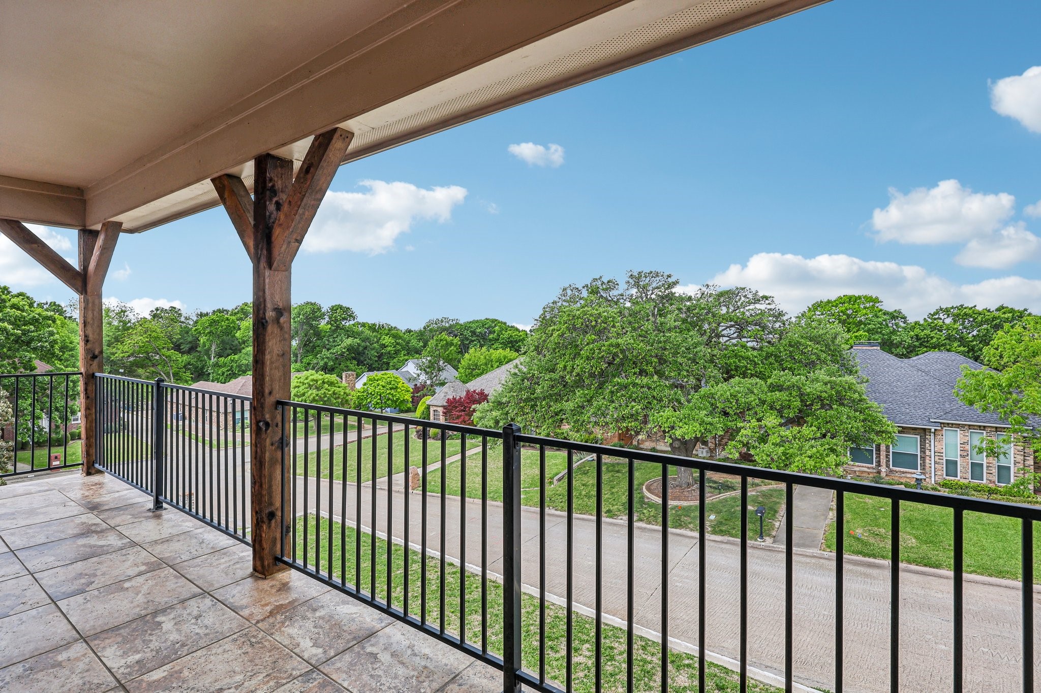 711 Ridgeview Drive