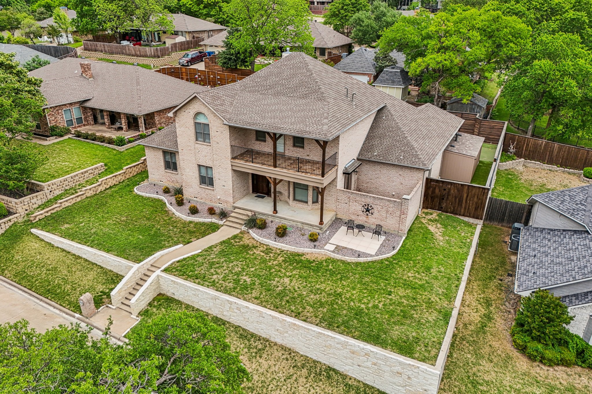 711 Ridgeview Drive