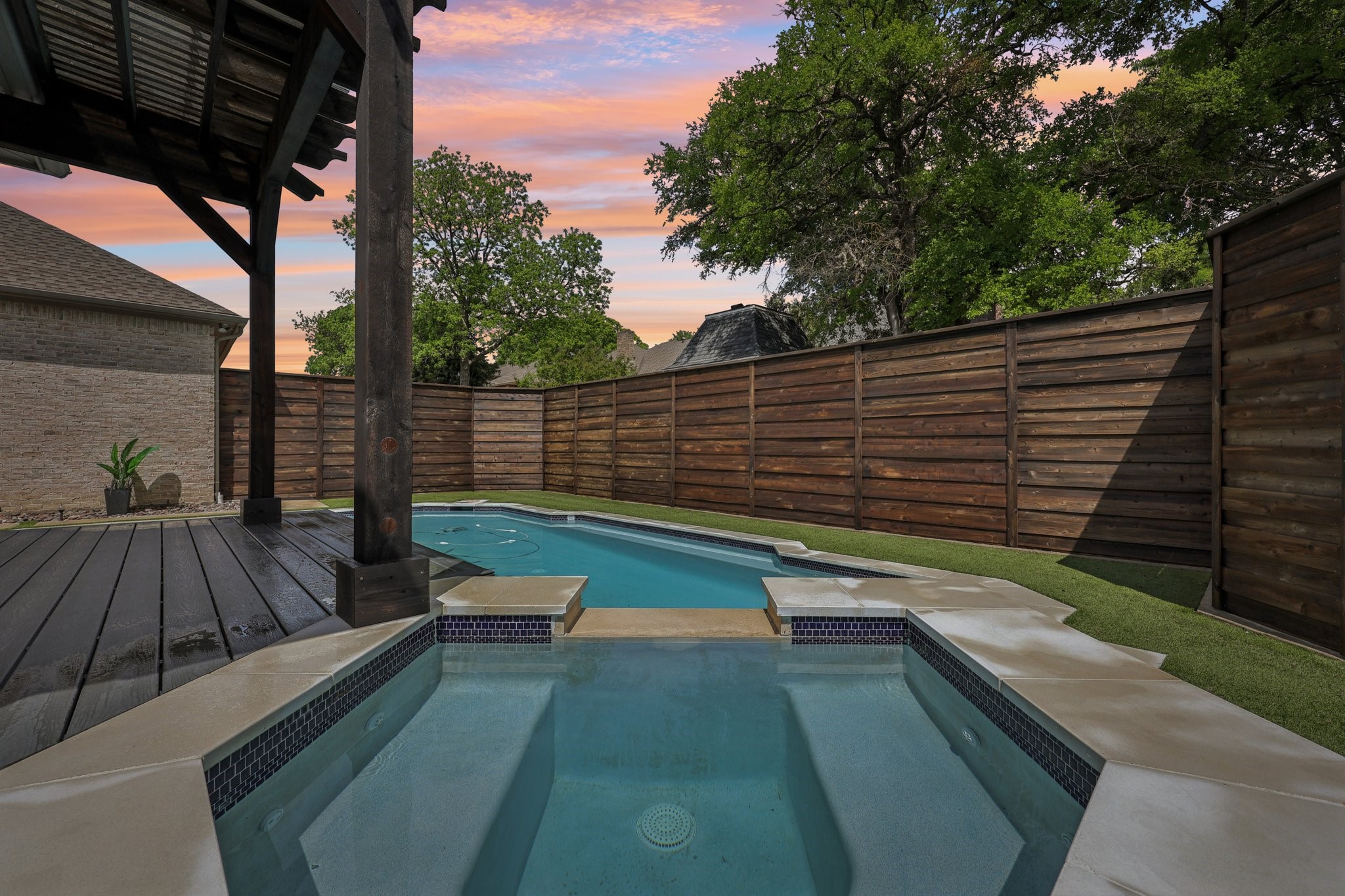 711 Ridgeview Drive