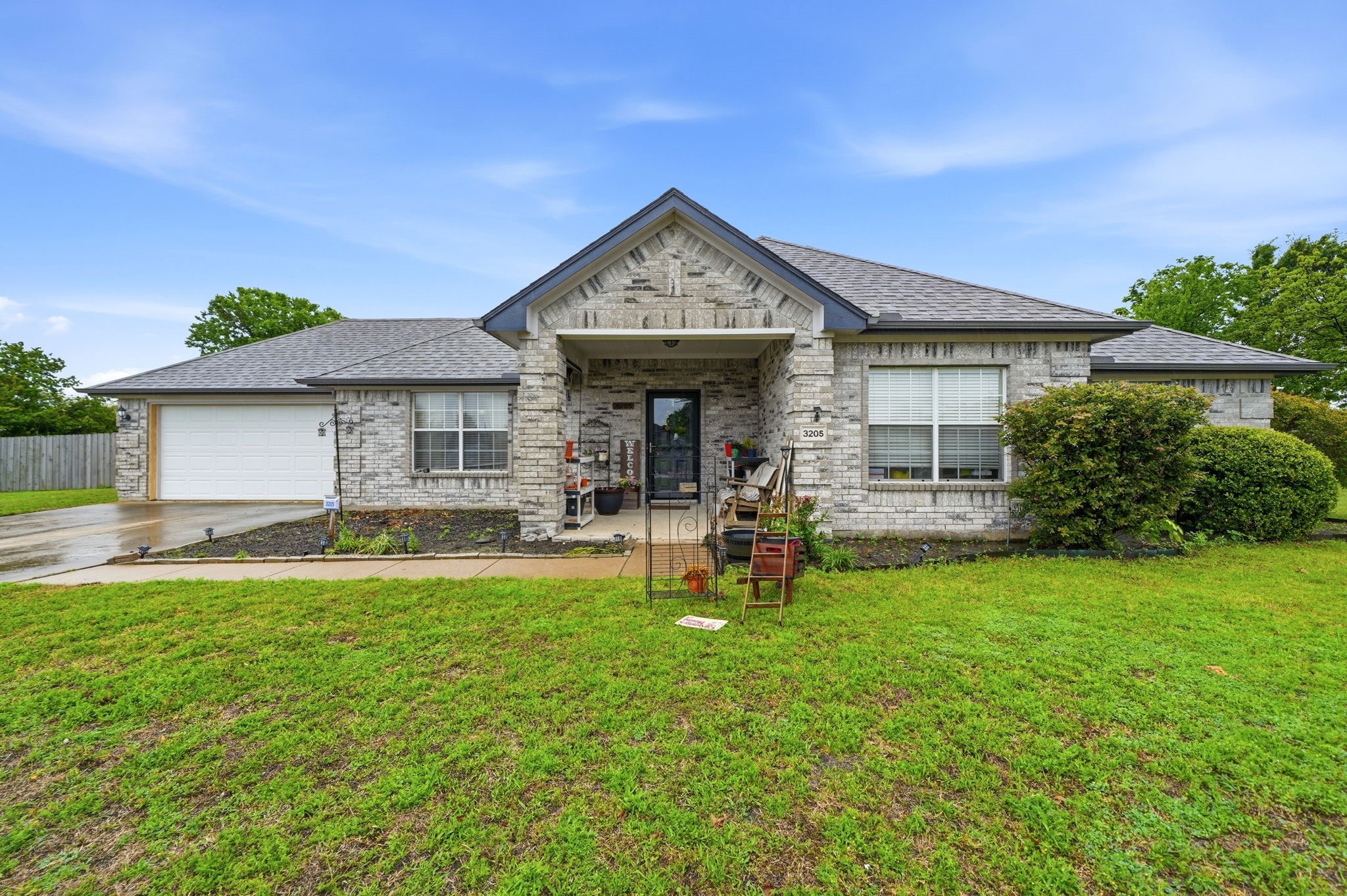3205 Diamond Way Drive