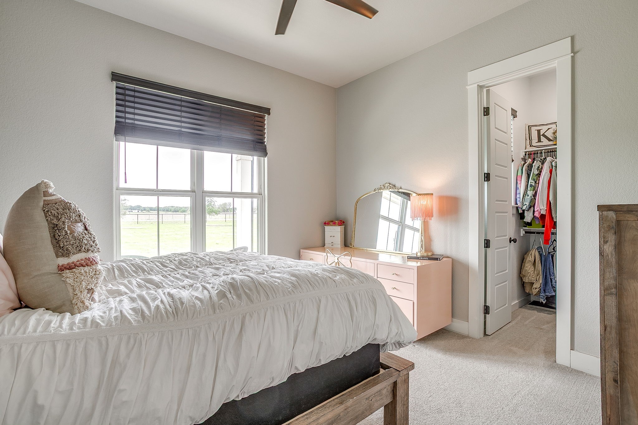 5520 Big Valley Circle