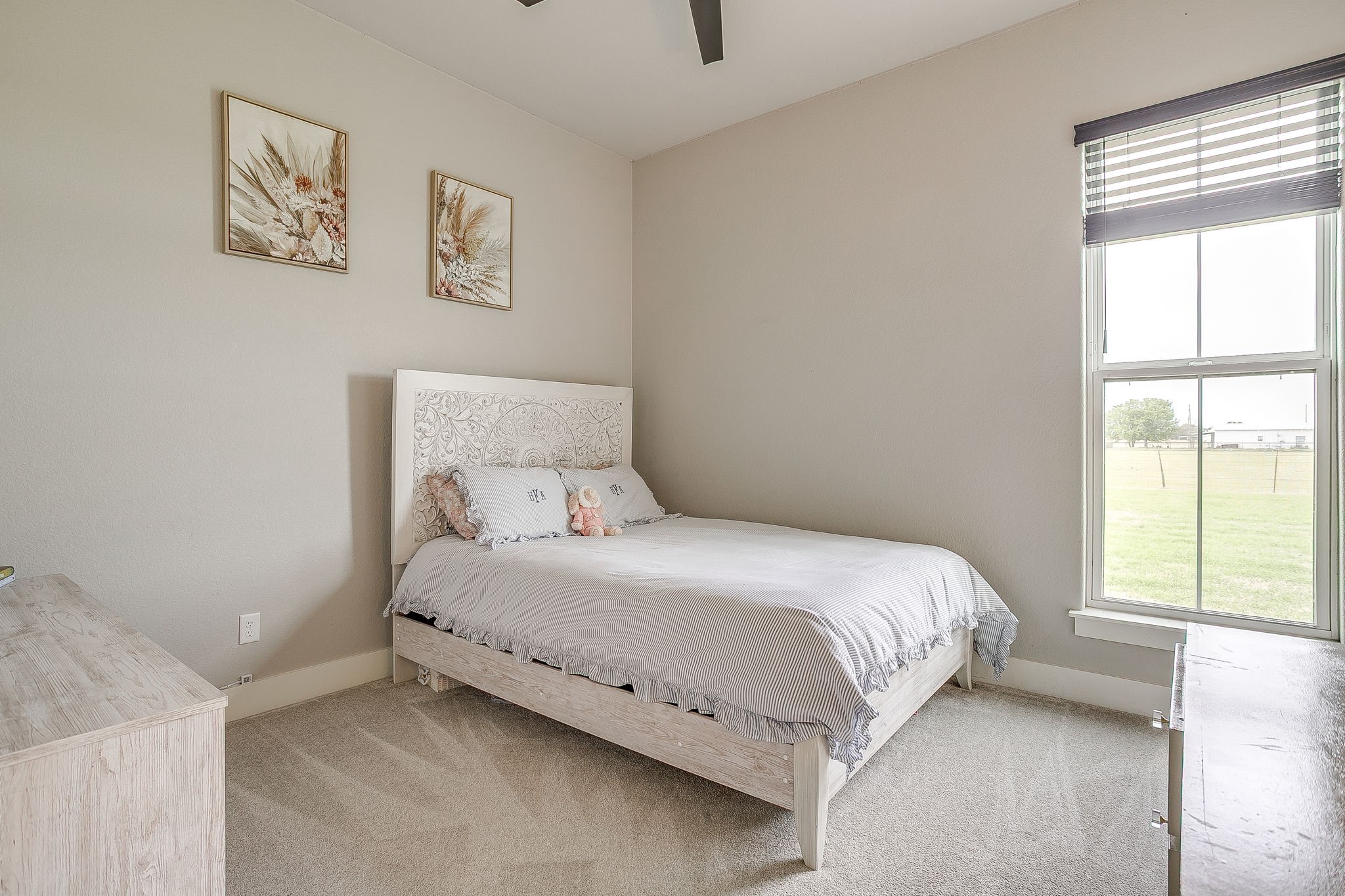 5520 Big Valley Circle