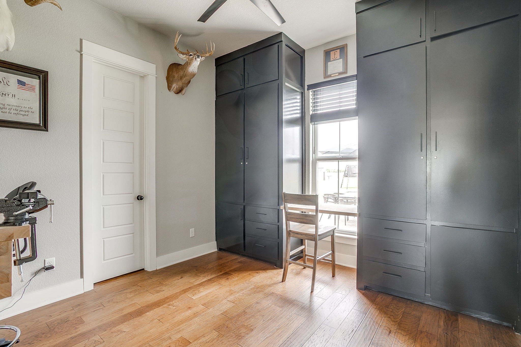 5520 Big Valley Circle