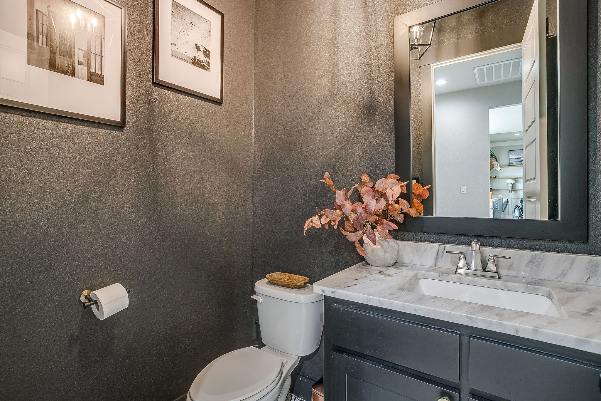 5520 Big Valley Circle