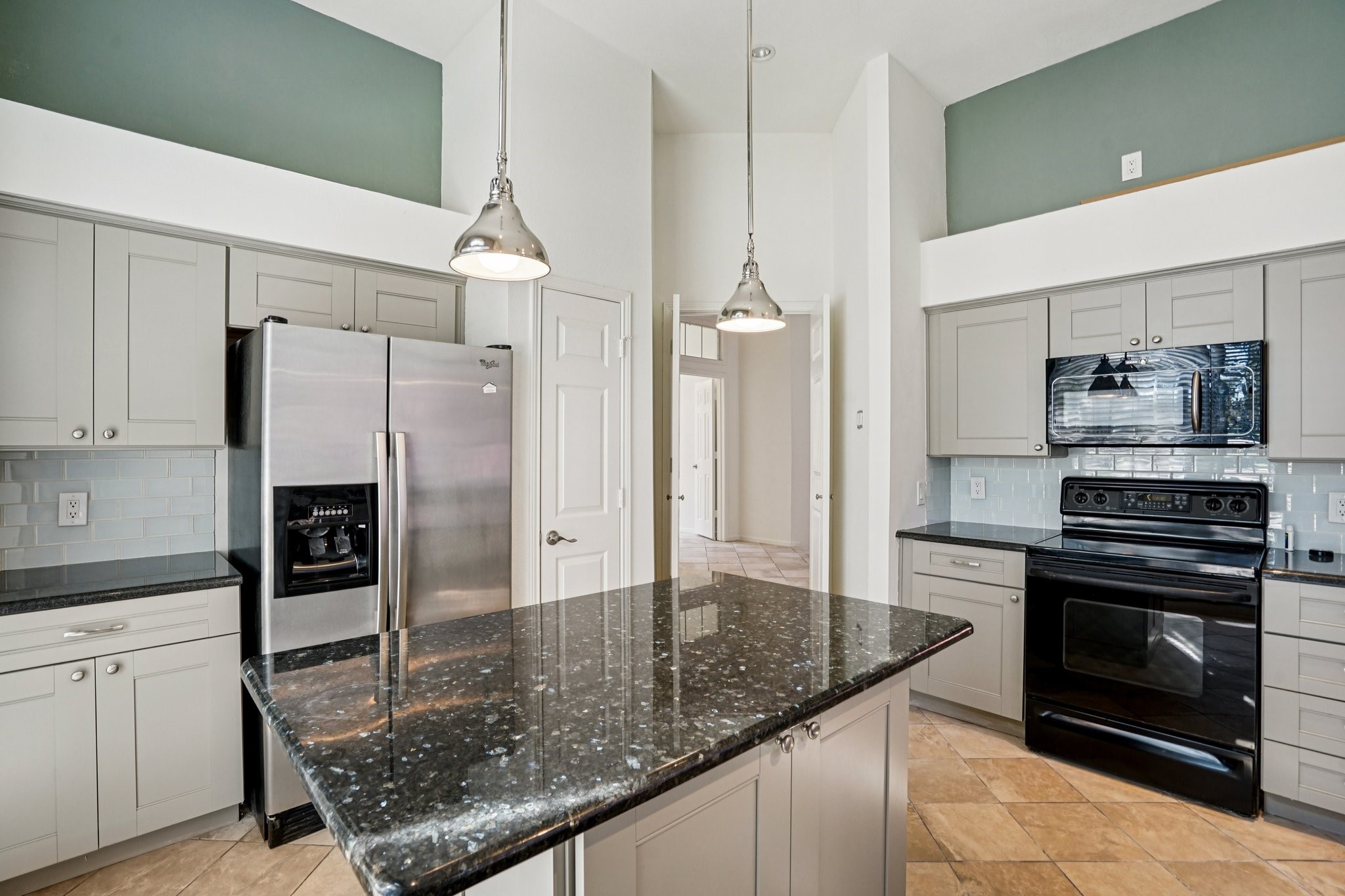 401 Dakota Trail